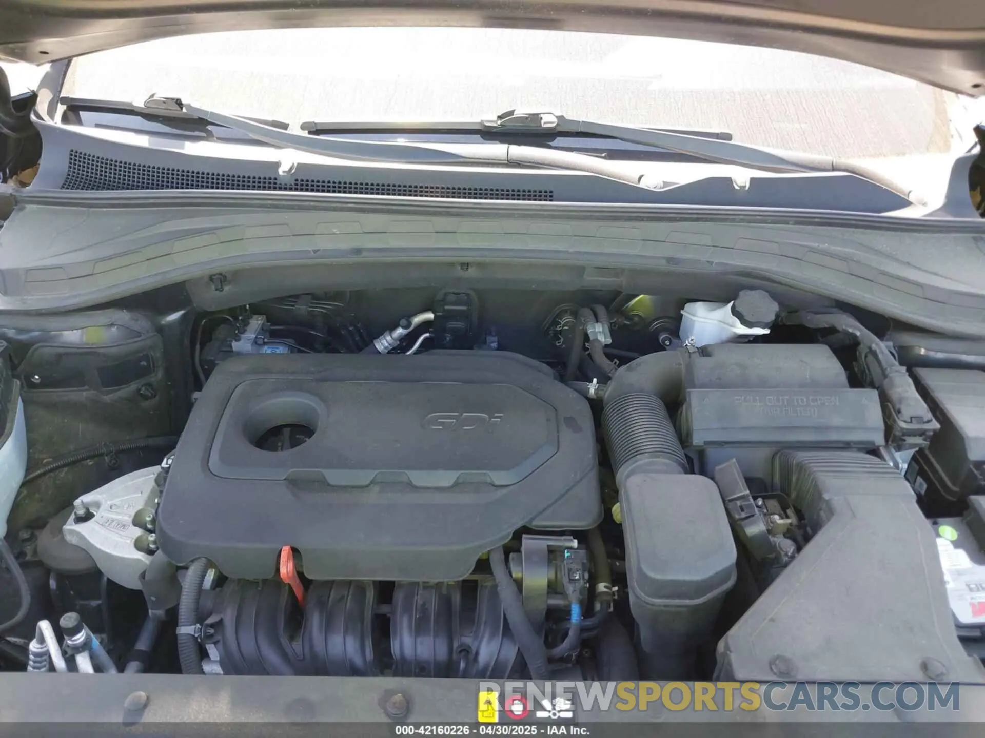 10 Photograph of a damaged car 5NMS23AD2LH160715 HYUNDAI SANTA FE 2020