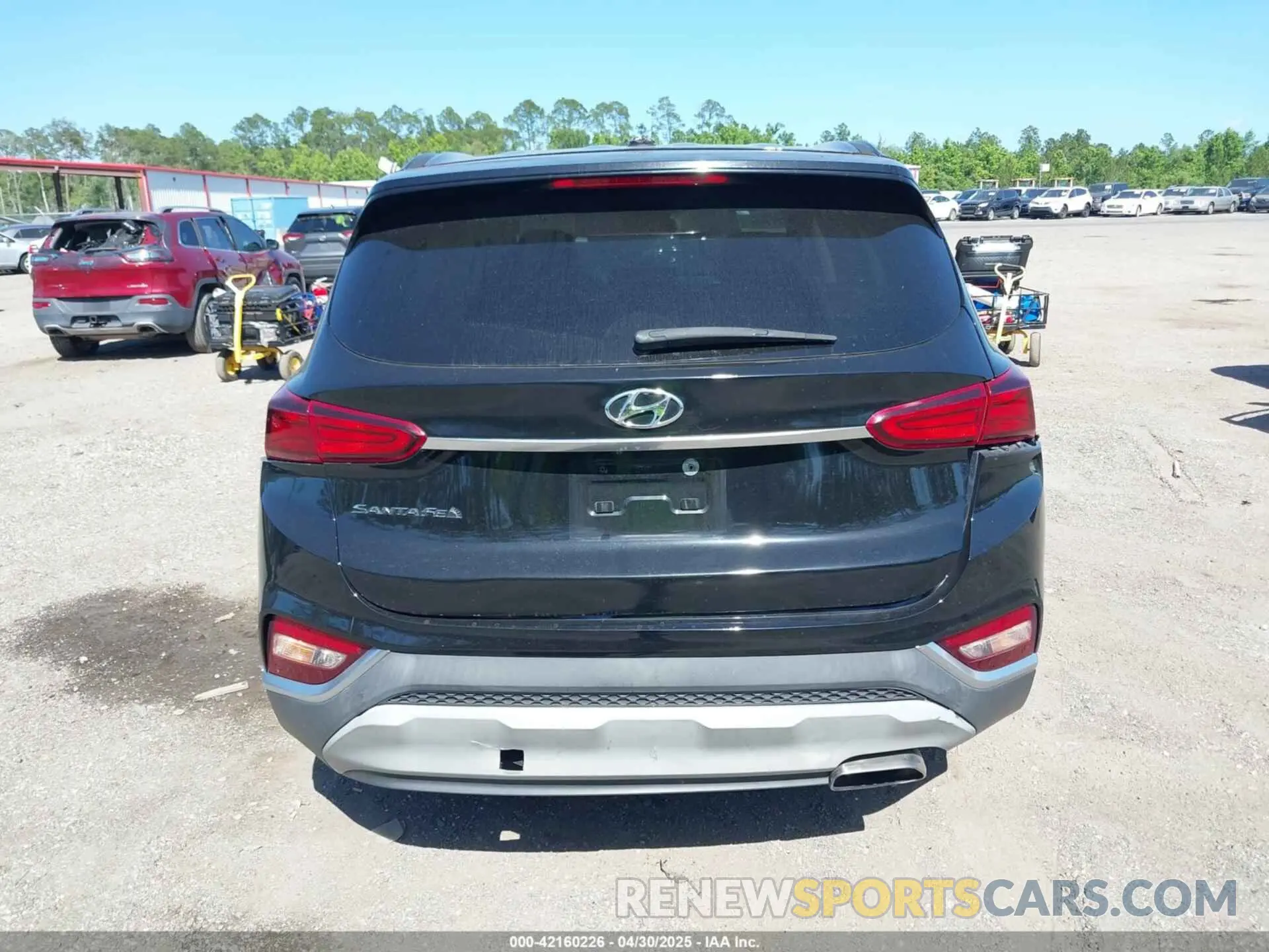 16 Photograph of a damaged car 5NMS23AD2LH160715 HYUNDAI SANTA FE 2020