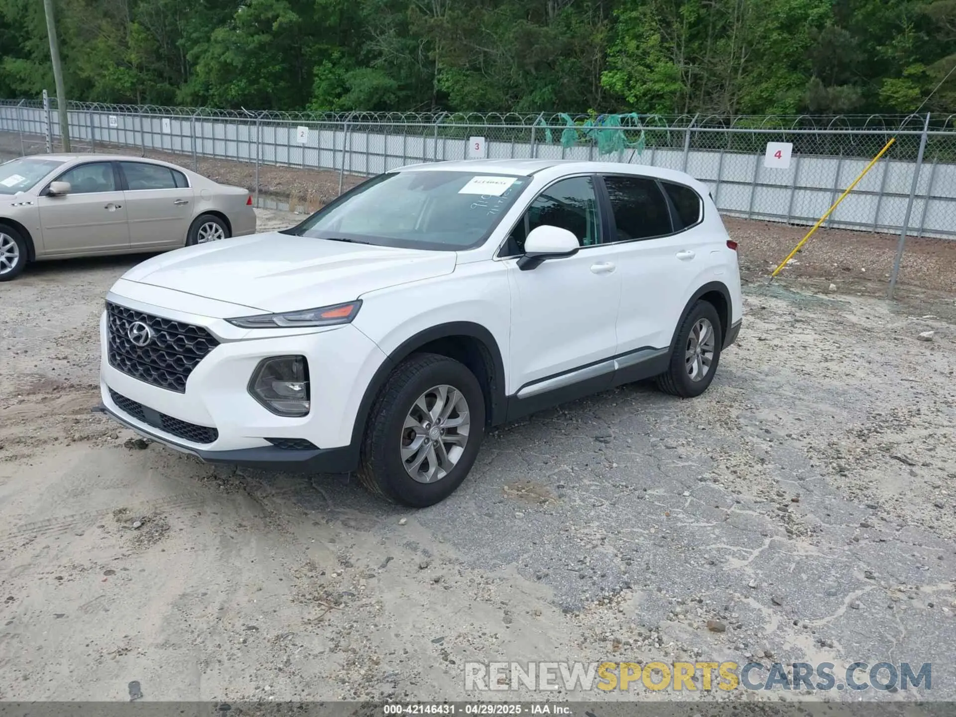 2 Photograph of a damaged car 5NMS23AD3LH139100 HYUNDAI SANTA FE 2020