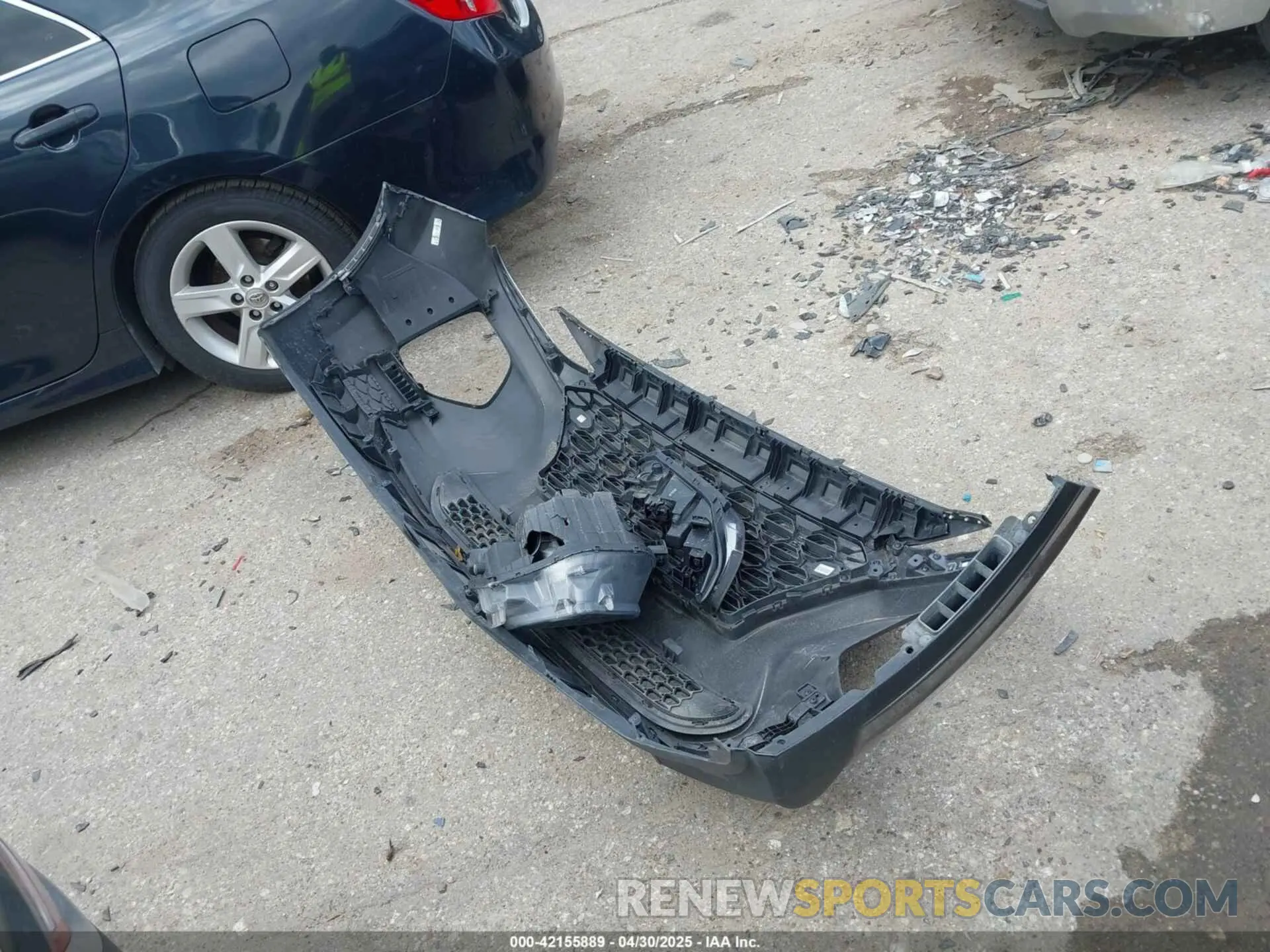12 Photograph of a damaged car 5NMS23AD3LH155930 HYUNDAI SANTA FE 2020