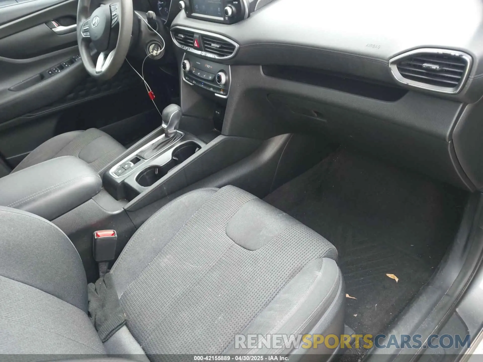 5 Photograph of a damaged car 5NMS23AD3LH155930 HYUNDAI SANTA FE 2020