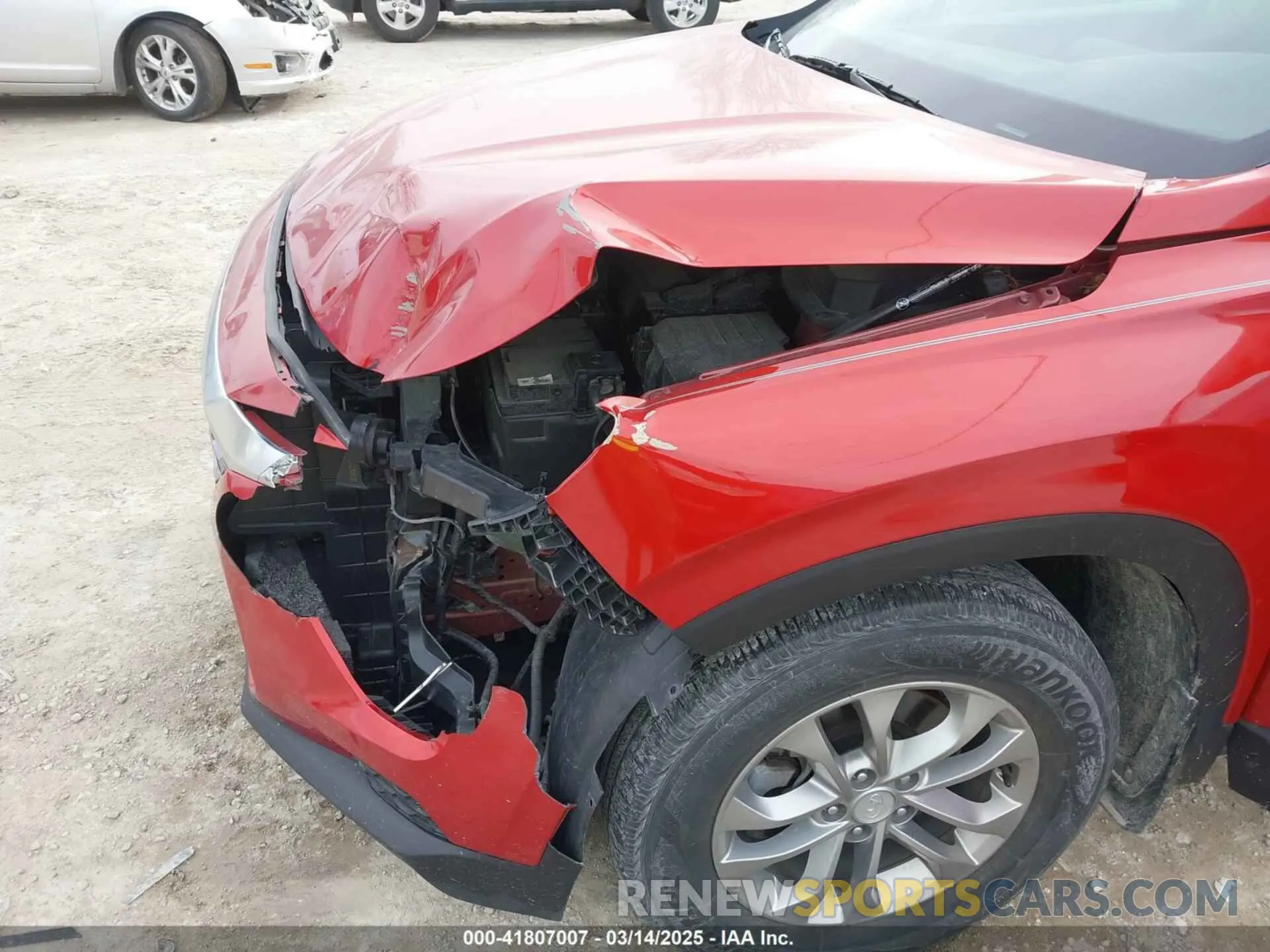17 Photograph of a damaged car 5NMS23AD3LH254523 HYUNDAI SANTA FE 2020