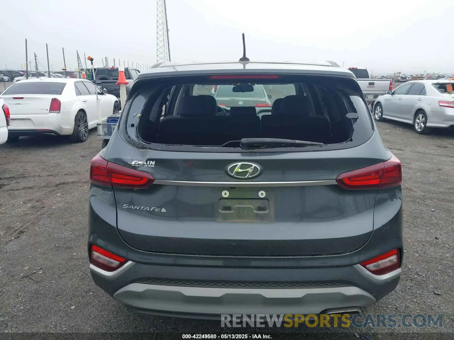 18 Photograph of a damaged car 5NMS23AD3LH261343 HYUNDAI SANTA FE 2020
