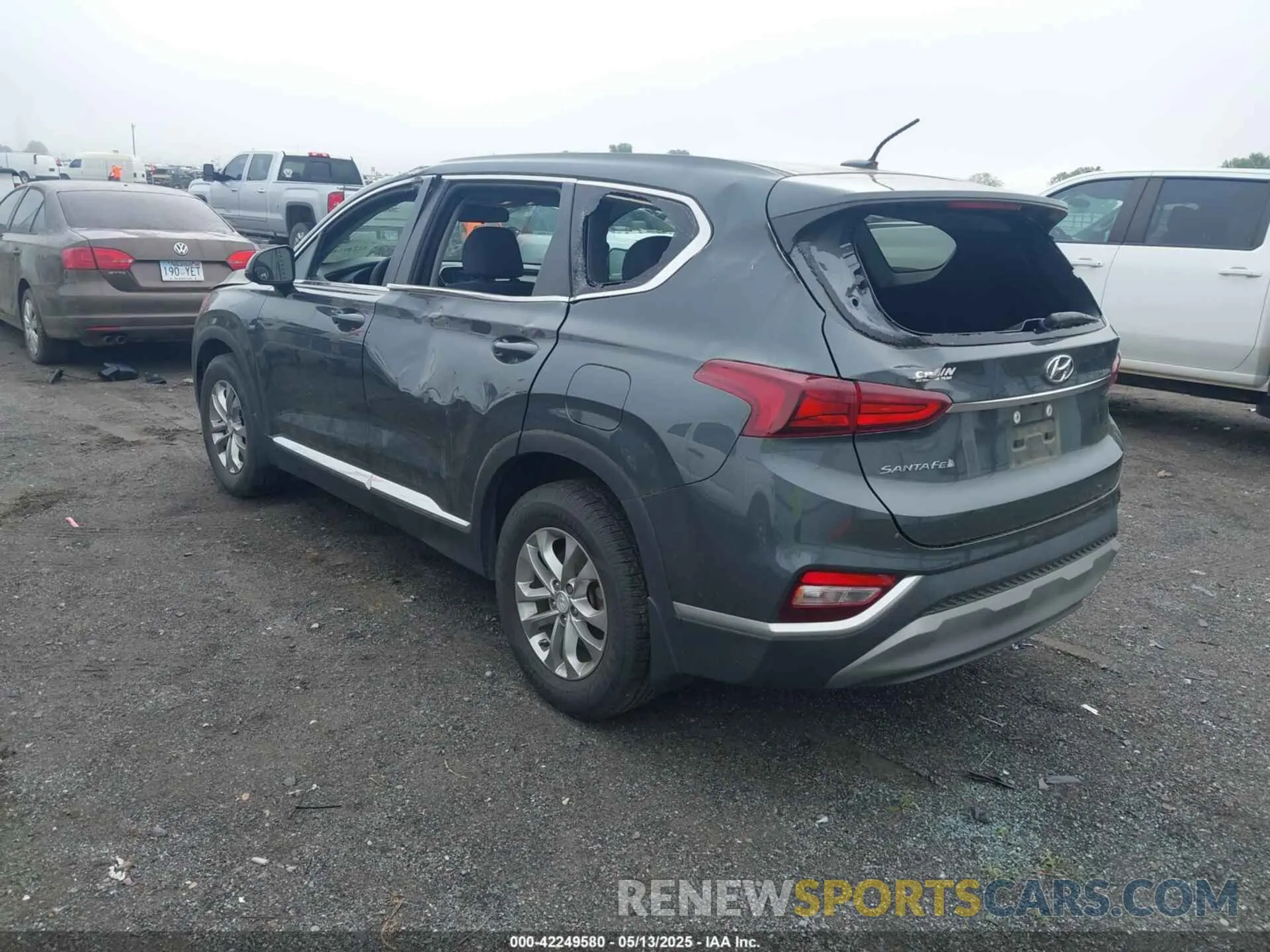 3 Photograph of a damaged car 5NMS23AD3LH261343 HYUNDAI SANTA FE 2020