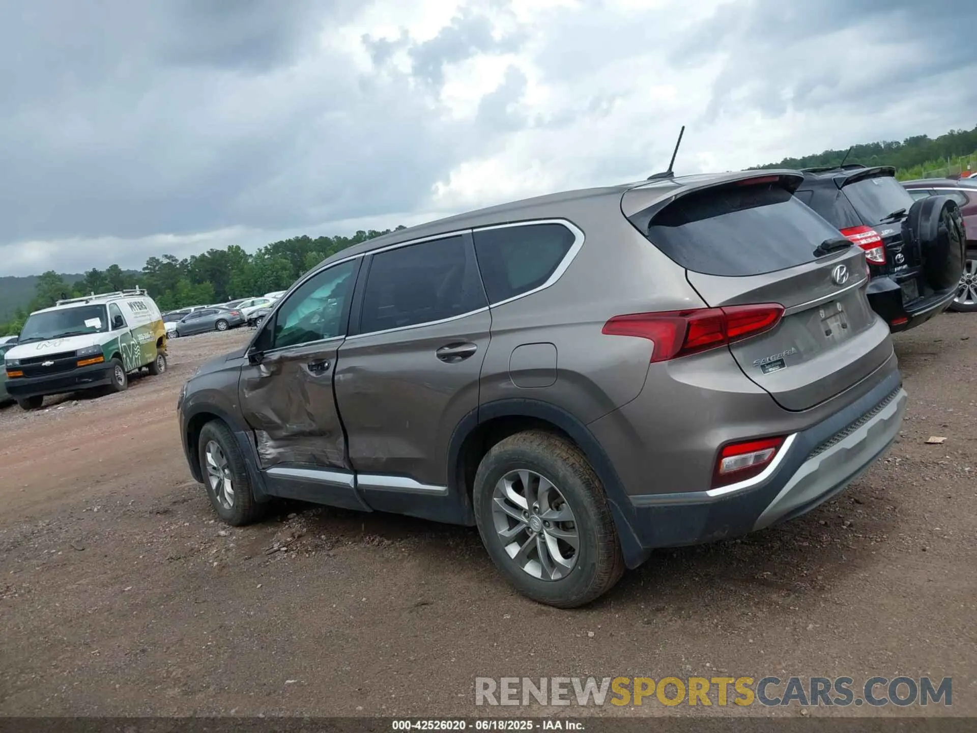 14 Photograph of a damaged car 5NMS23AD4LH142202 HYUNDAI SANTA FE 2020
