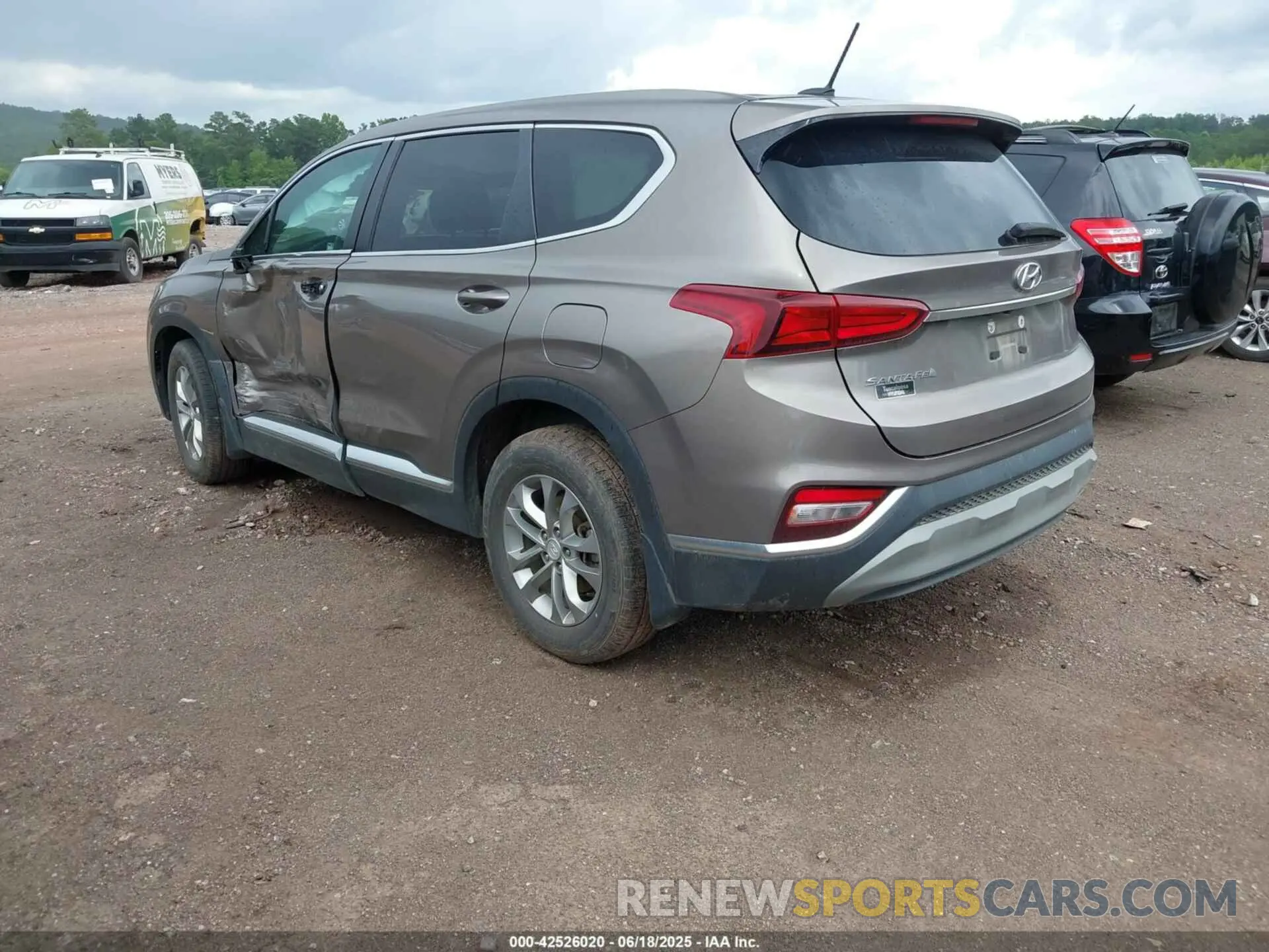 3 Photograph of a damaged car 5NMS23AD4LH142202 HYUNDAI SANTA FE 2020