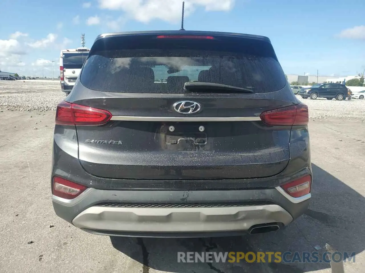 6 Photograph of a damaged car 5NMS23AD4LH280497 HYUNDAI SANTA FE 2020