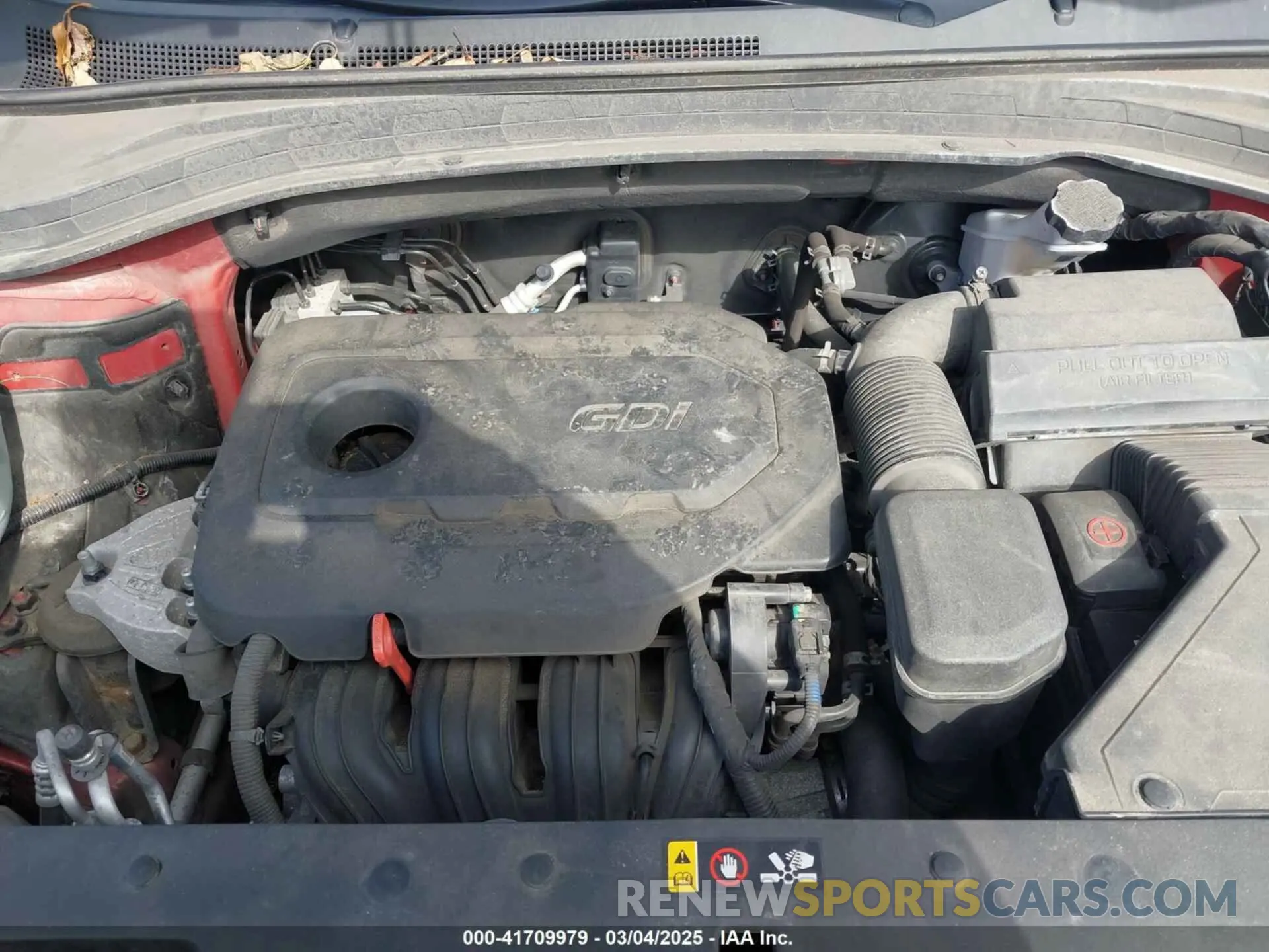 10 Photograph of a damaged car 5NMS23AD5LH216758 HYUNDAI SANTA FE 2020