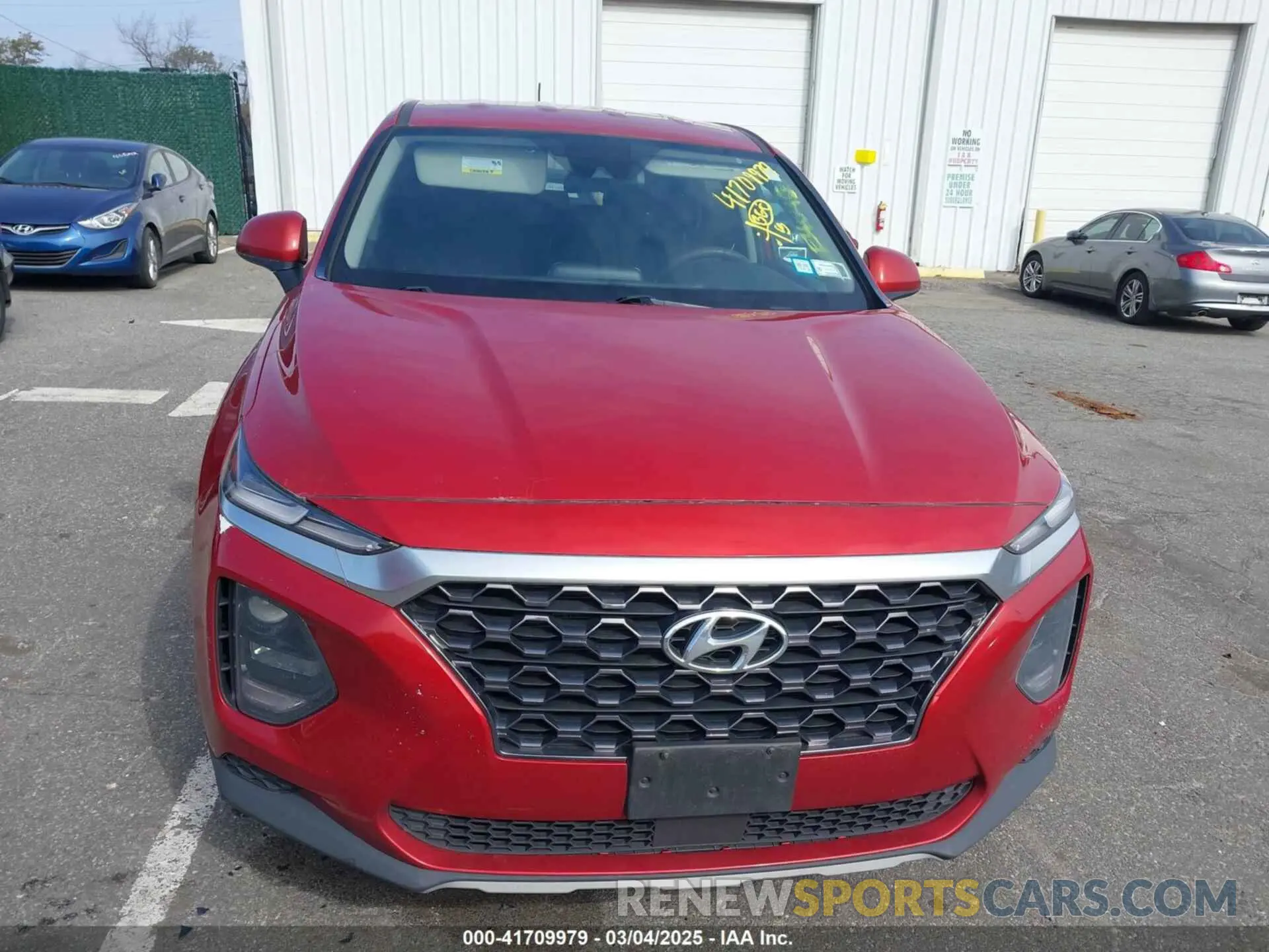 12 Photograph of a damaged car 5NMS23AD5LH216758 HYUNDAI SANTA FE 2020