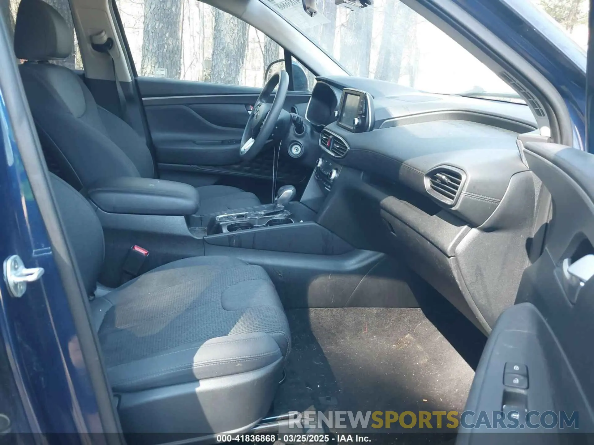 5 Photograph of a damaged car 5NMS23AD7LH137155 HYUNDAI SANTA FE 2020