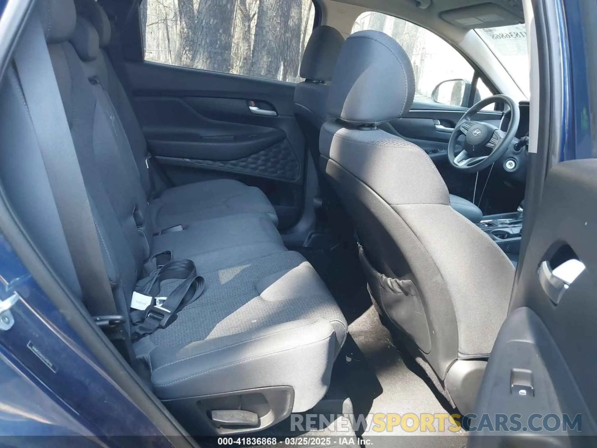 8 Photograph of a damaged car 5NMS23AD7LH137155 HYUNDAI SANTA FE 2020