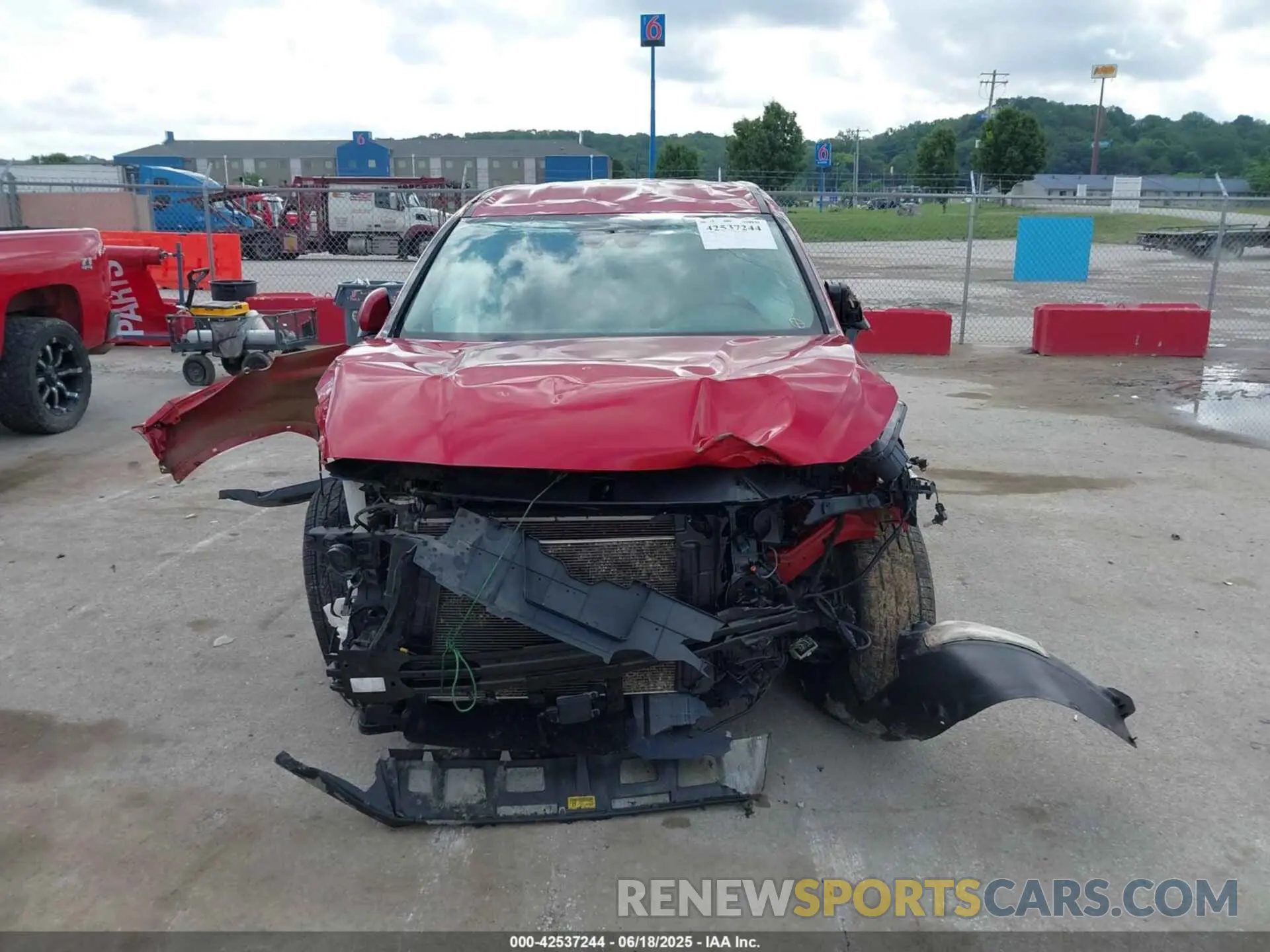 13 Photograph of a damaged car 5NMS23AD7LH153002 HYUNDAI SANTA FE 2020
