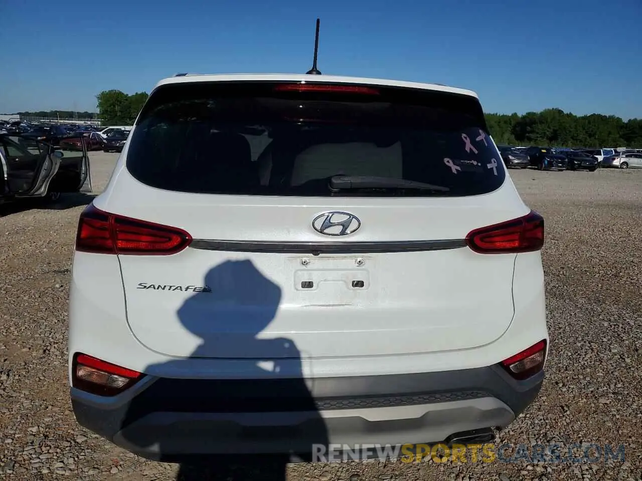 6 Photograph of a damaged car 5NMS23AD9LH189466 HYUNDAI SANTA FE 2020