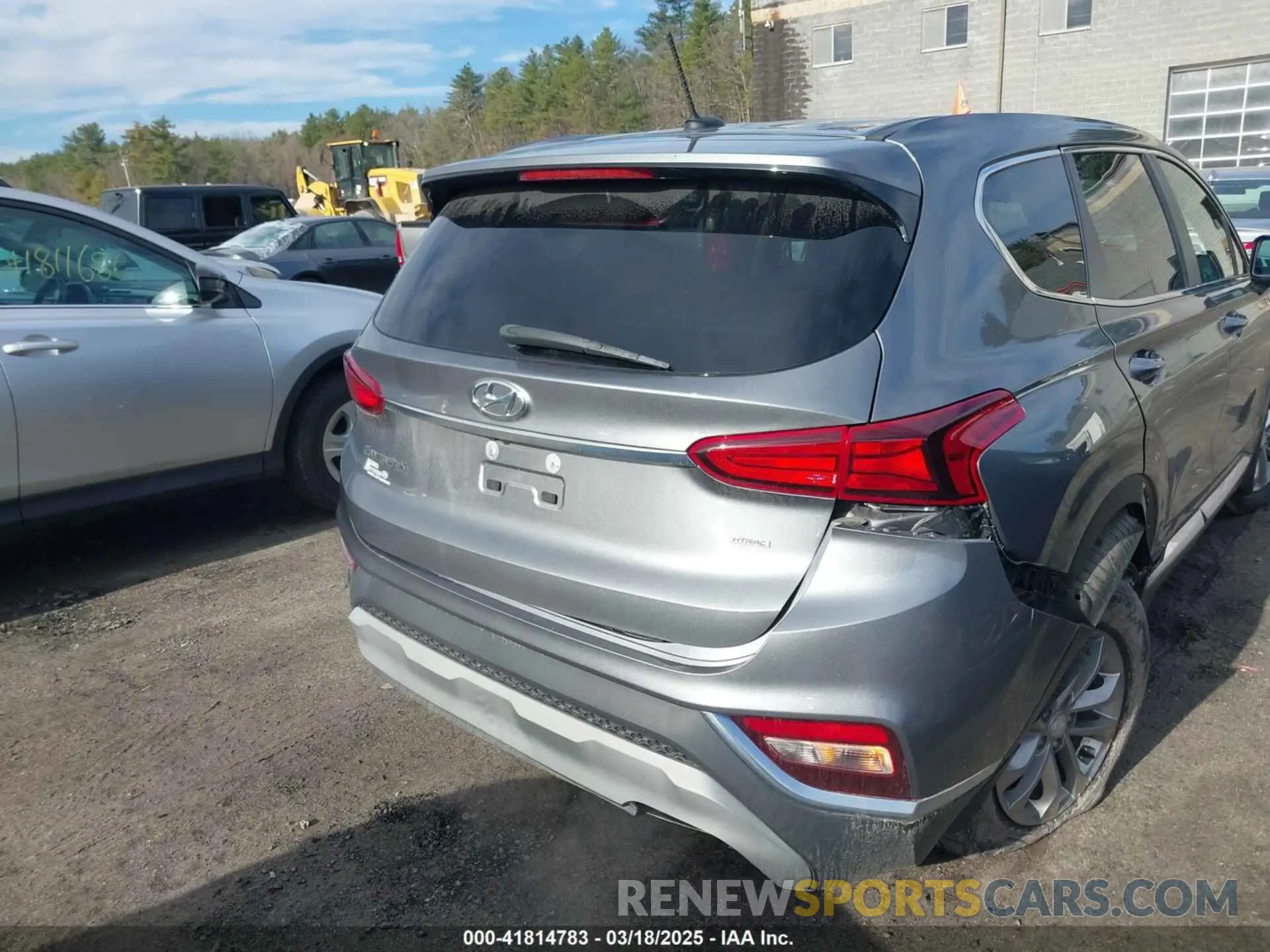 16 Photograph of a damaged car 5NMS2CAD1LH139886 HYUNDAI SANTA FE 2020