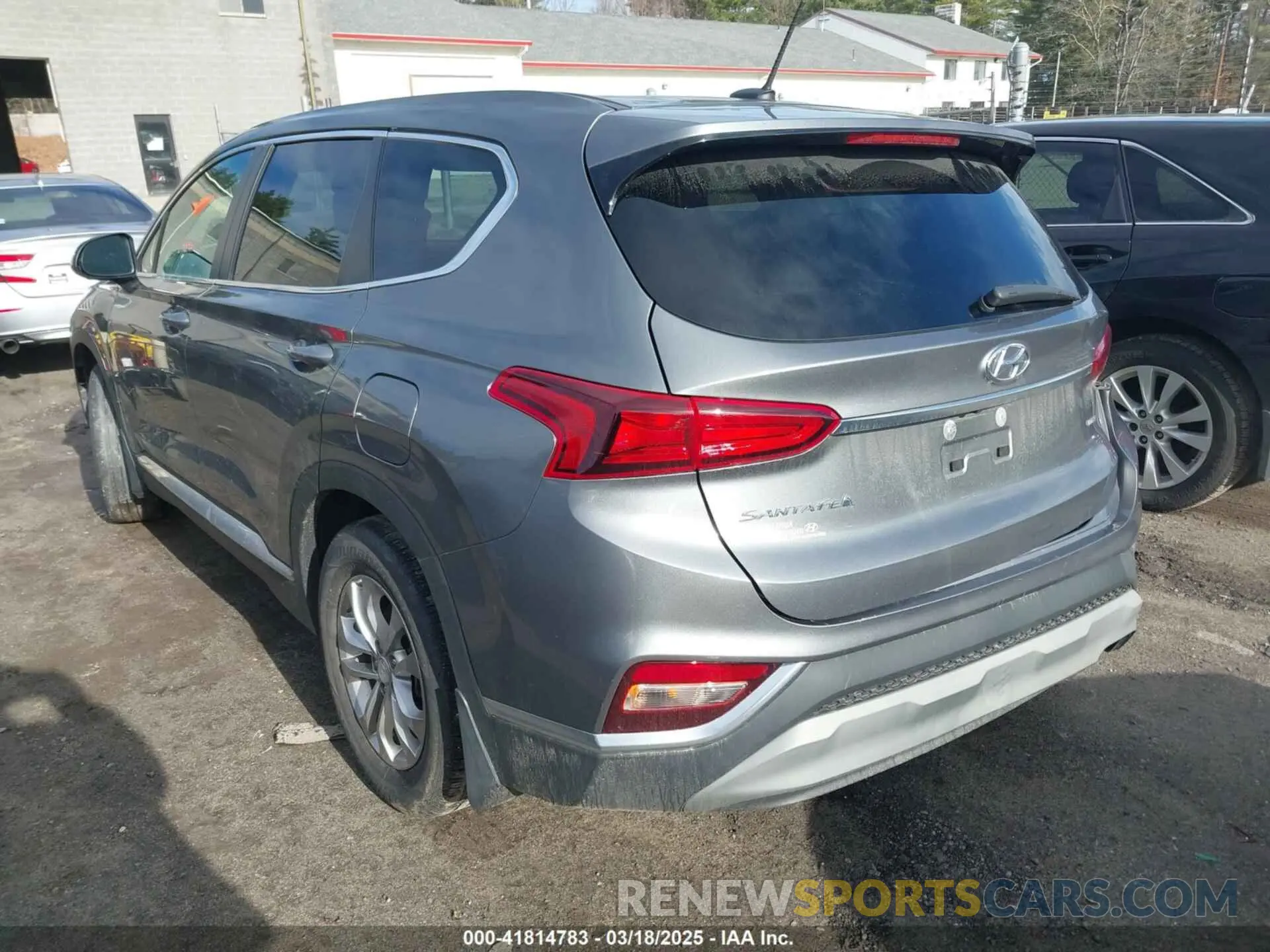 3 Photograph of a damaged car 5NMS2CAD1LH139886 HYUNDAI SANTA FE 2020
