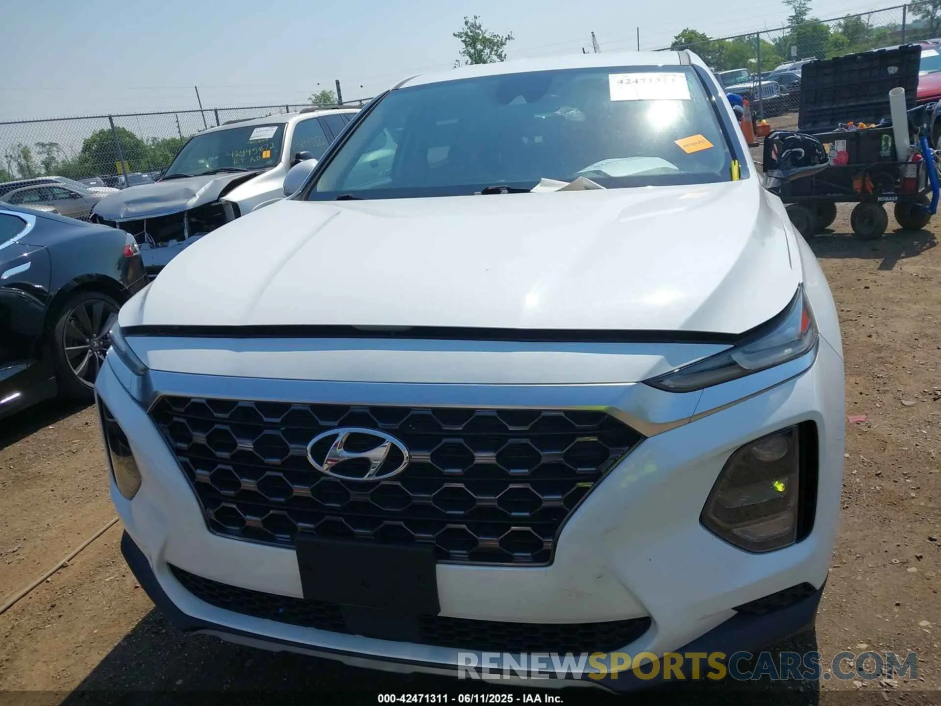 13 Photograph of a damaged car 5NMS2CAD1LH149026 HYUNDAI SANTA FE 2020