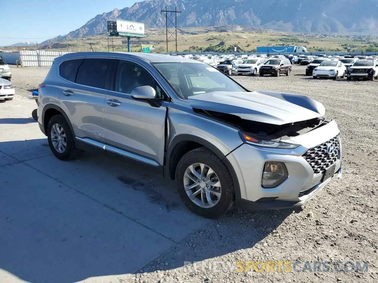4 Photograph of a damaged car 5NMS2CAD1LH199165 HYUNDAI SANTA FE 2020