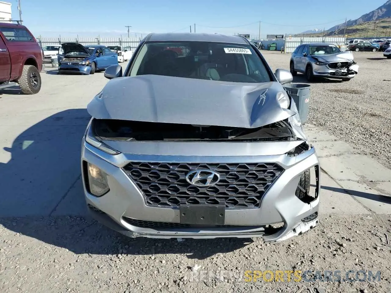 5 Photograph of a damaged car 5NMS2CAD1LH199165 HYUNDAI SANTA FE 2020