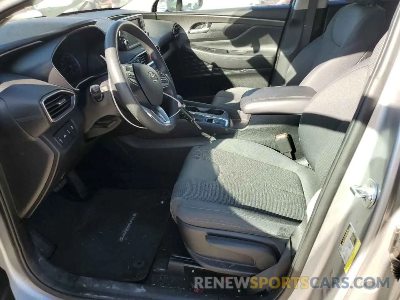 7 Photograph of a damaged car 5NMS2CAD1LH199165 HYUNDAI SANTA FE 2020