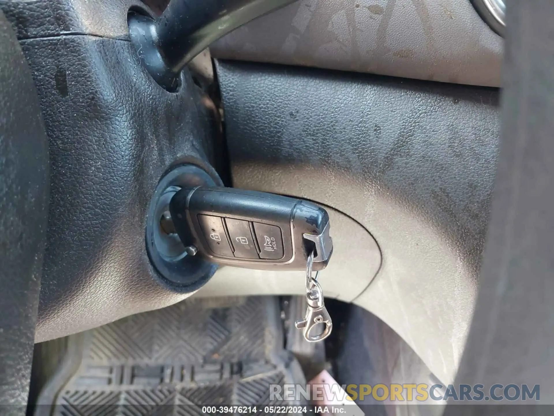11 Photograph of a damaged car 5NMS2CAD1LH229443 HYUNDAI SANTA FE 2020