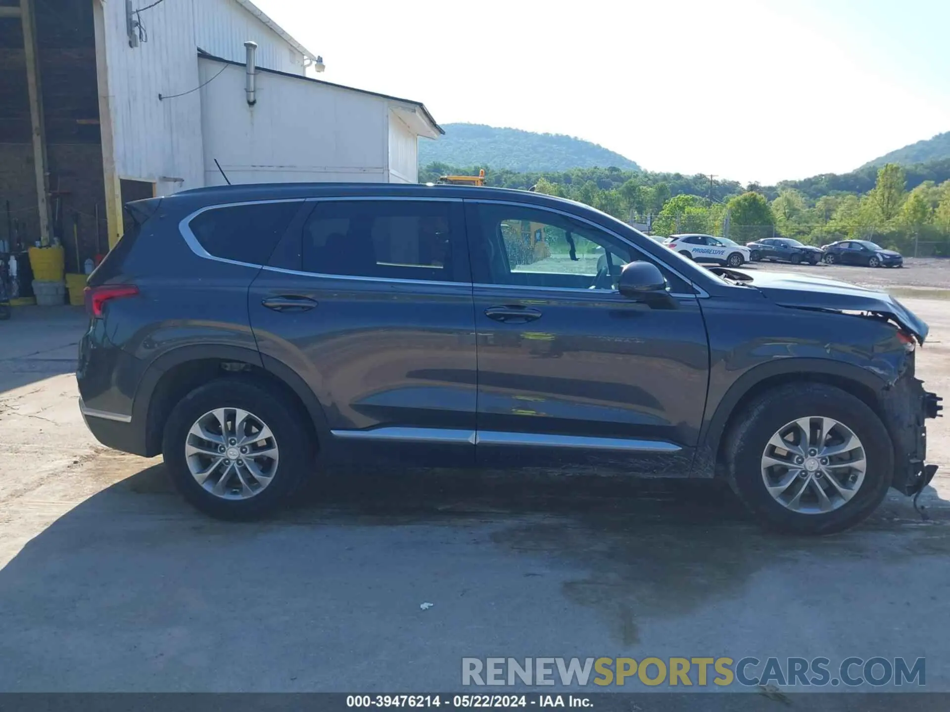 13 Photograph of a damaged car 5NMS2CAD1LH229443 HYUNDAI SANTA FE 2020