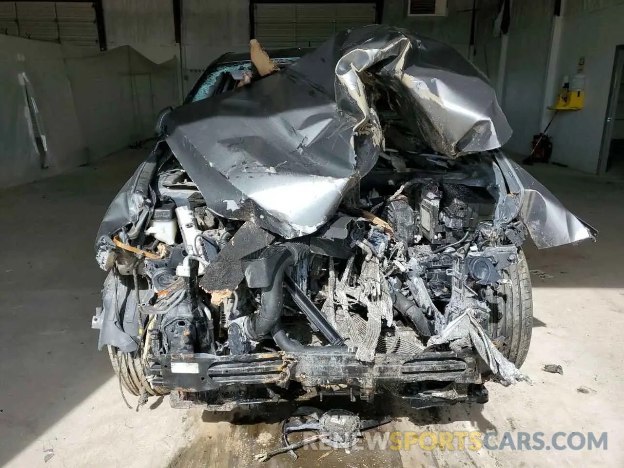 5 Photograph of a damaged car 5NMS2CAD2LH178566 HYUNDAI SANTA FE 2020