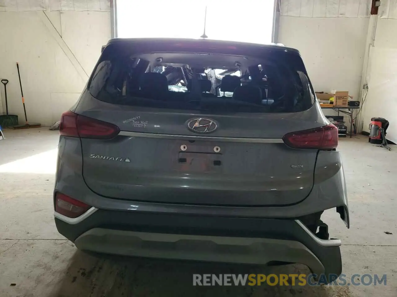 6 Photograph of a damaged car 5NMS2CAD2LH178566 HYUNDAI SANTA FE 2020