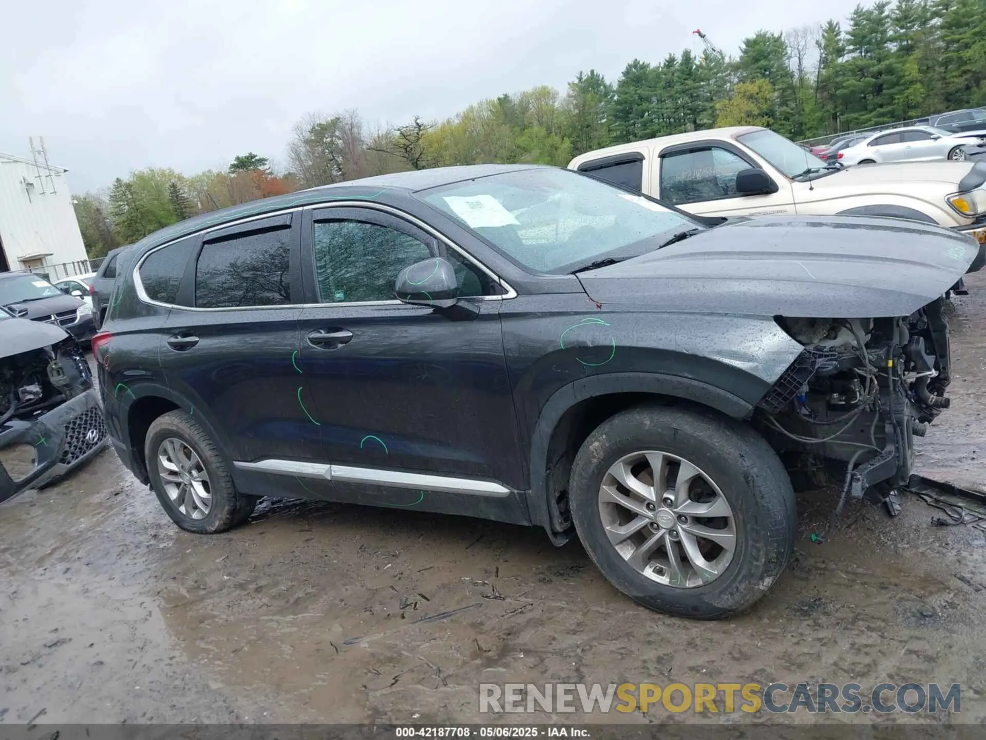13 Photograph of a damaged car 5NMS2CAD4LH245958 HYUNDAI SANTA FE 2020