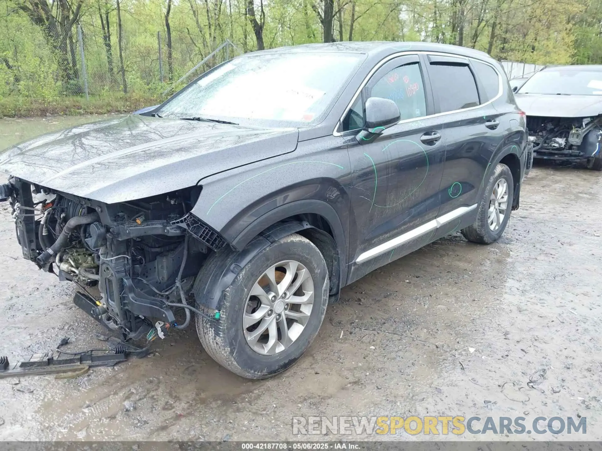 2 Photograph of a damaged car 5NMS2CAD4LH245958 HYUNDAI SANTA FE 2020