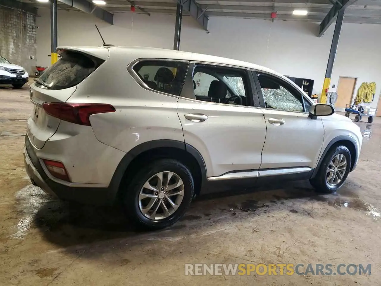 3 Photograph of a damaged car 5NMS2CAD7LH170429 HYUNDAI SANTA FE 2020