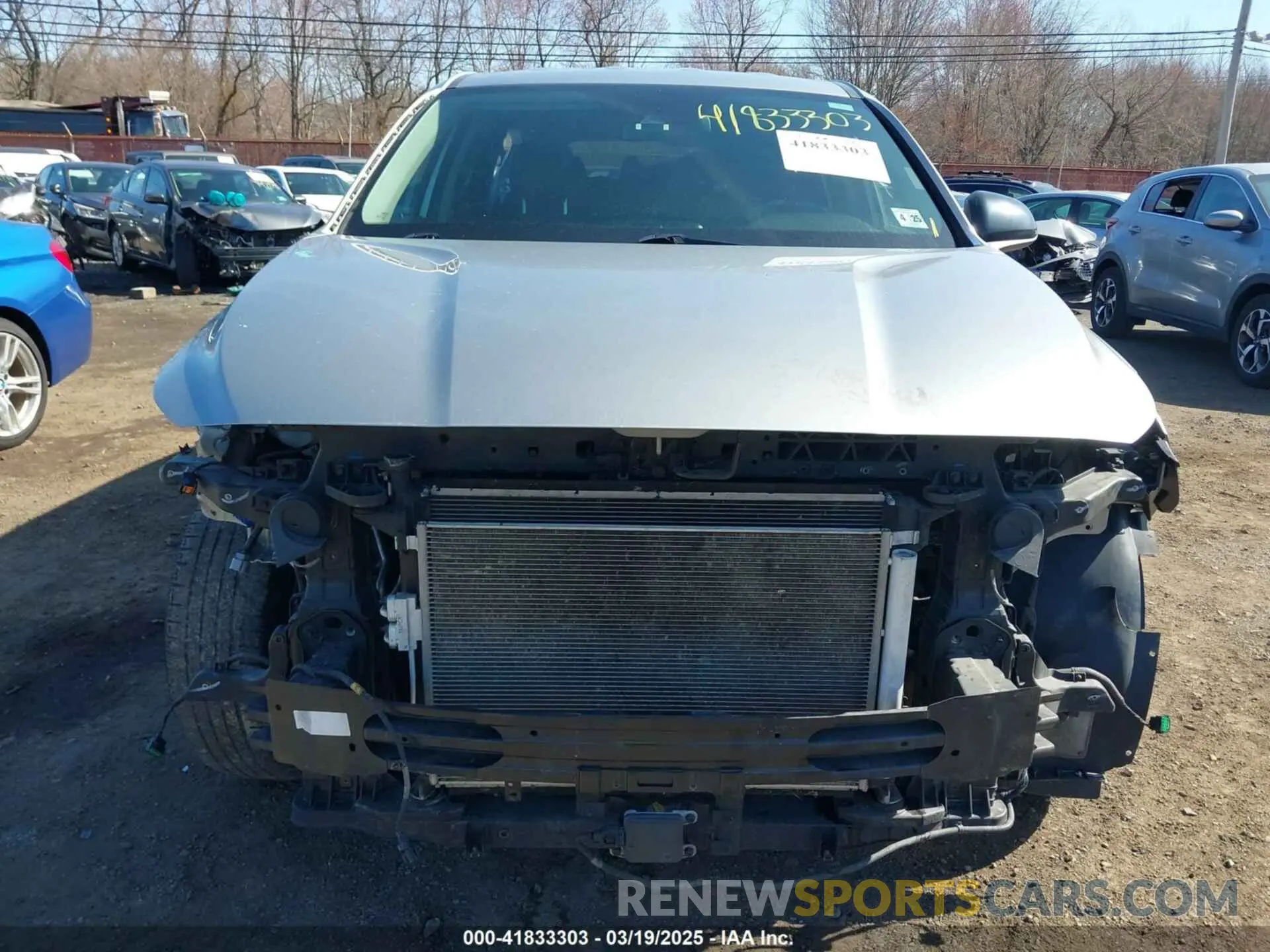 17 Photograph of a damaged car 5NMS2CAD7LH269302 HYUNDAI SANTA FE 2020