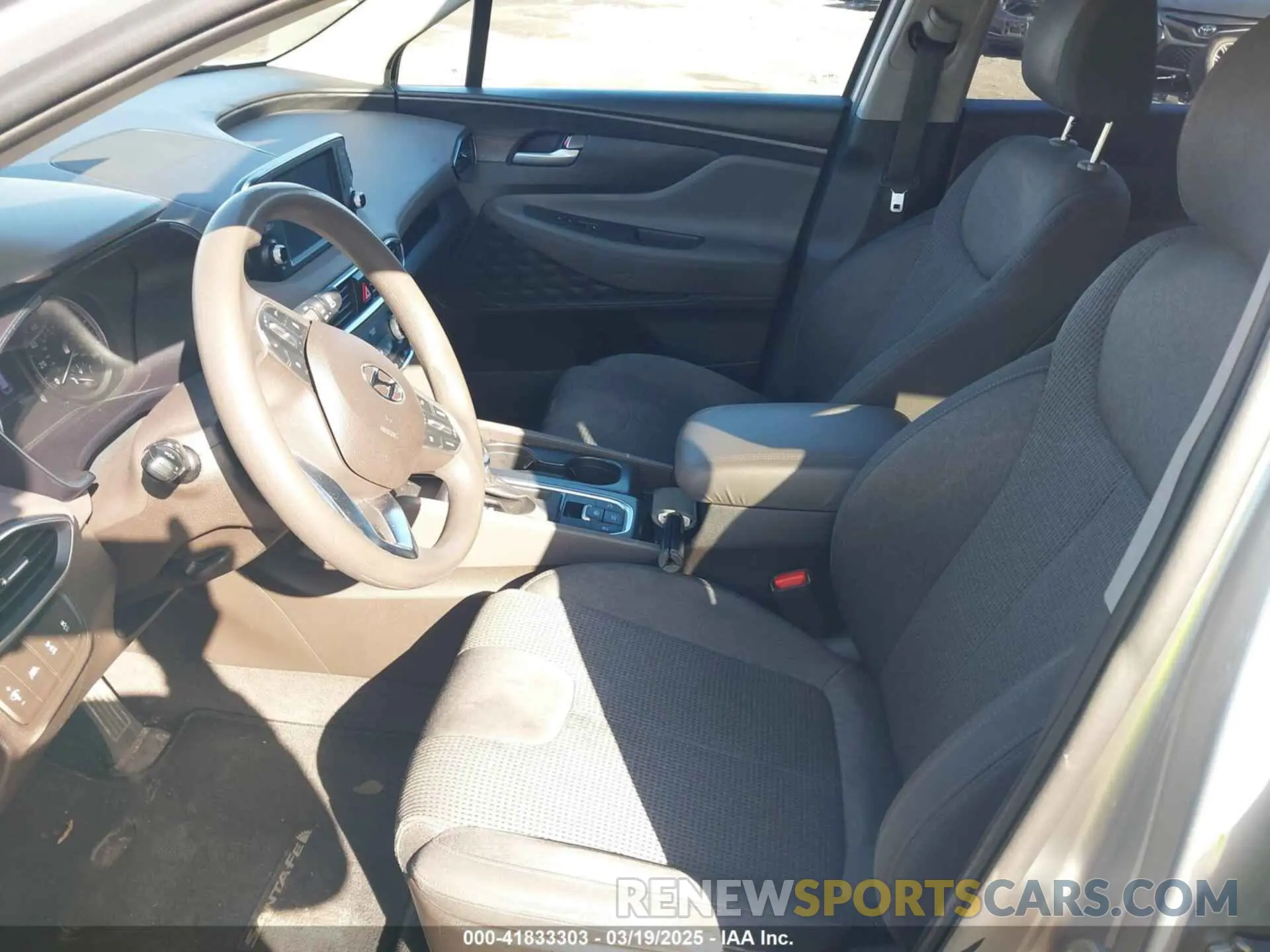 5 Photograph of a damaged car 5NMS2CAD7LH269302 HYUNDAI SANTA FE 2020