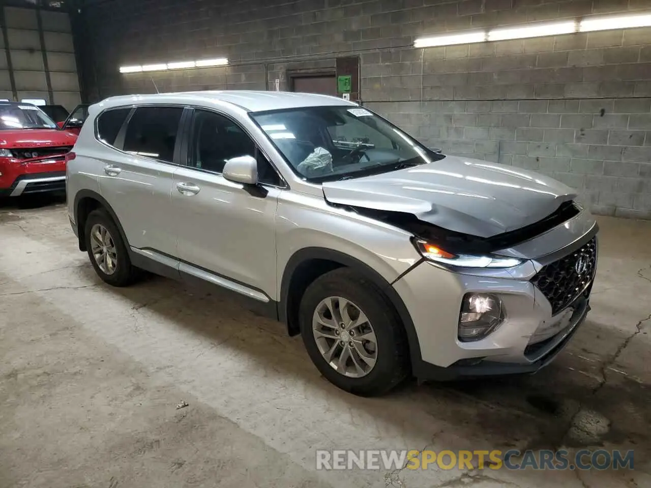 4 Photograph of a damaged car 5NMS2CAD8LH139173 HYUNDAI SANTA FE 2020