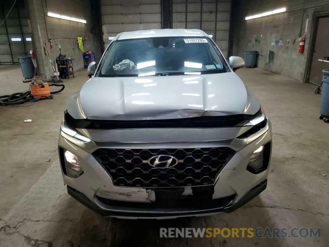 5 Photograph of a damaged car 5NMS2CAD8LH139173 HYUNDAI SANTA FE 2020