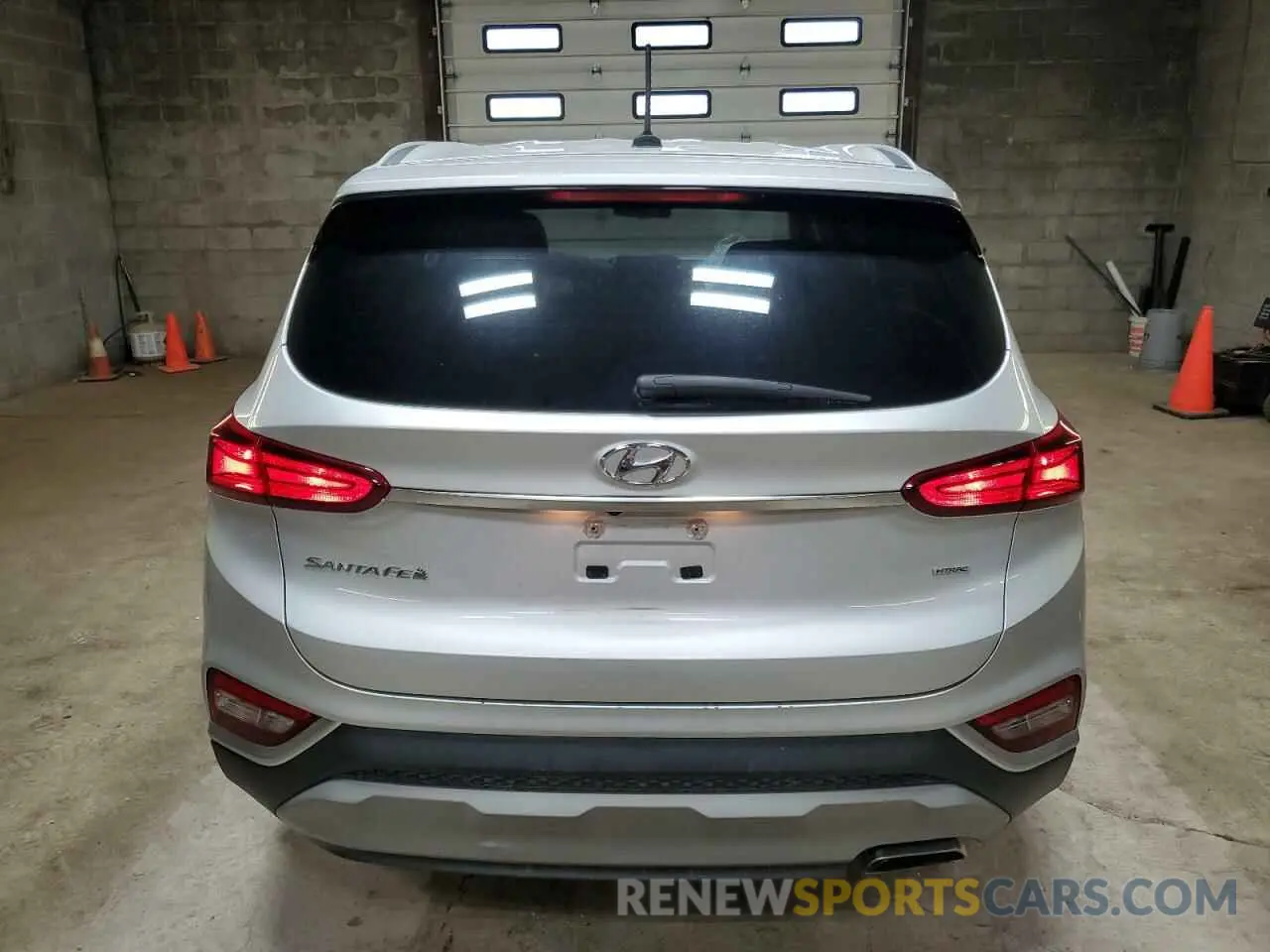 6 Photograph of a damaged car 5NMS2CAD8LH139173 HYUNDAI SANTA FE 2020
