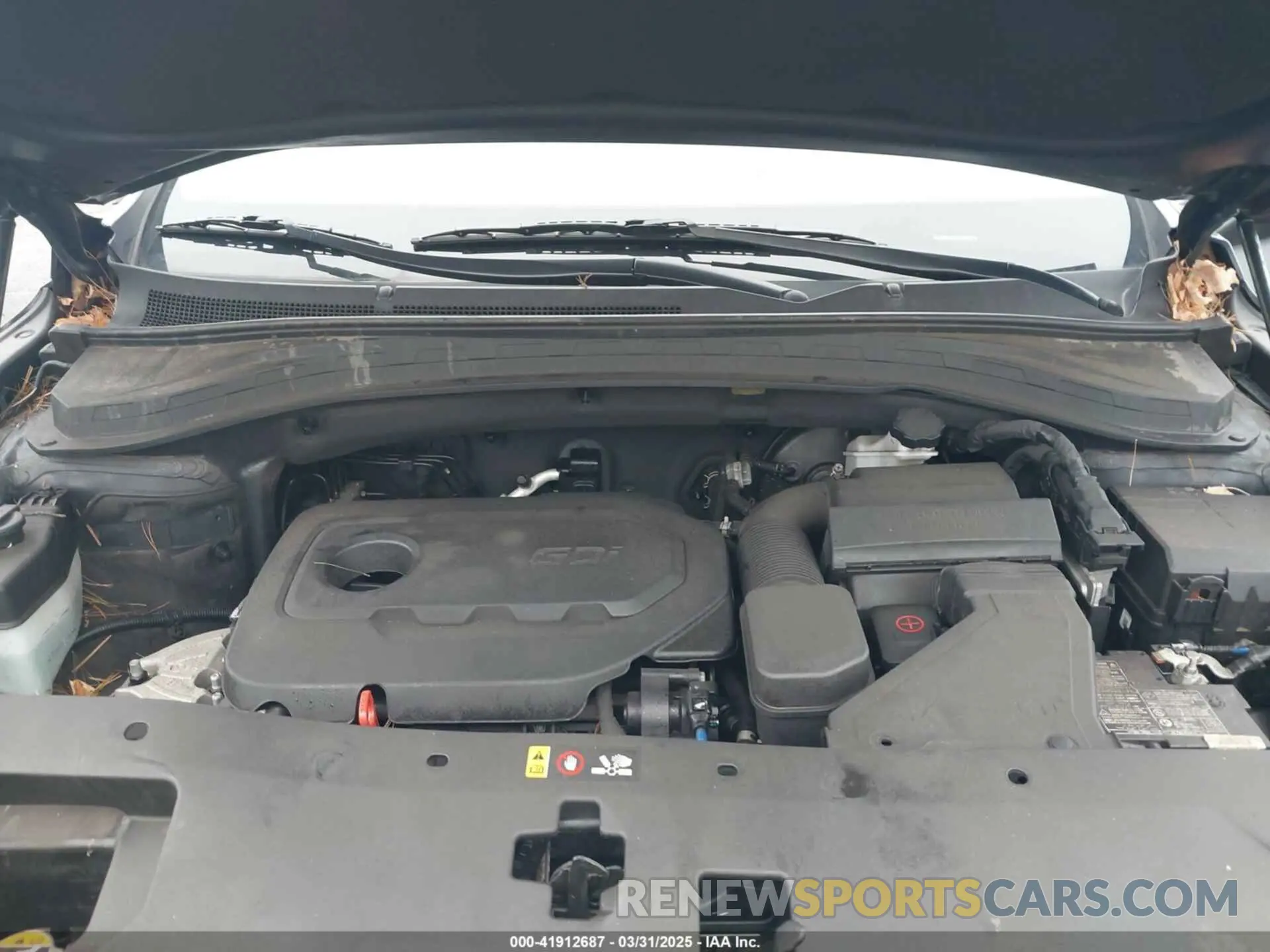 10 Photograph of a damaged car 5NMS2CAD8LH258275 HYUNDAI SANTA FE 2020