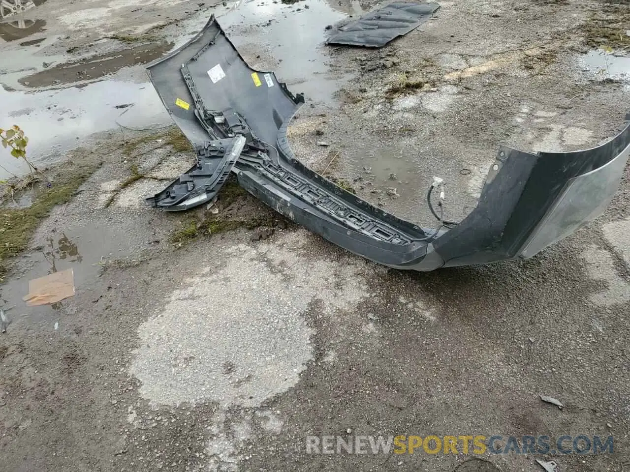 13 Photograph of a damaged car 5NMS2CAD9LH159755 HYUNDAI SANTA FE 2020
