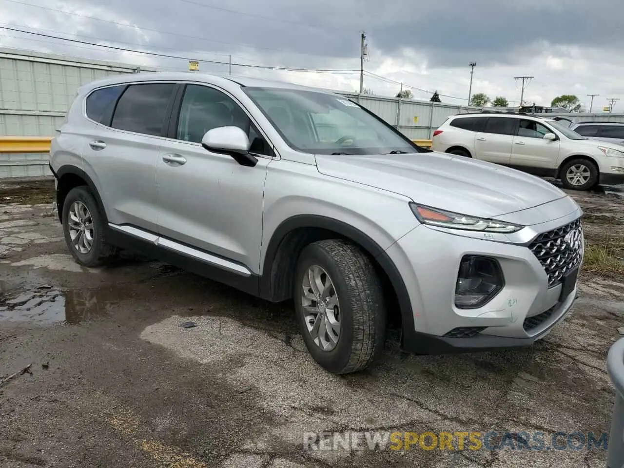 4 Photograph of a damaged car 5NMS2CAD9LH159755 HYUNDAI SANTA FE 2020