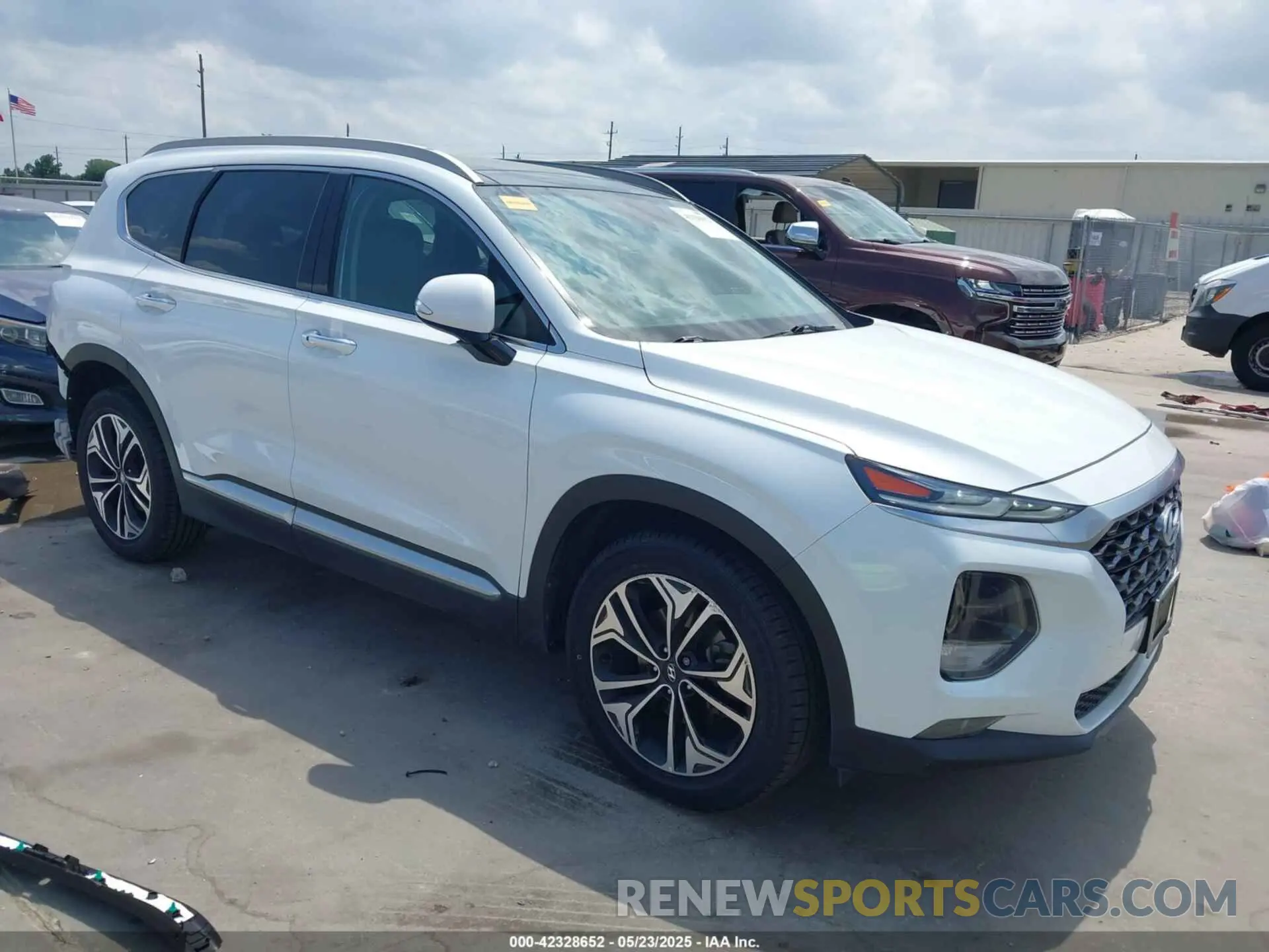 1 Photograph of a damaged car 5NMS33AA2LH214808 HYUNDAI SANTA FE 2020