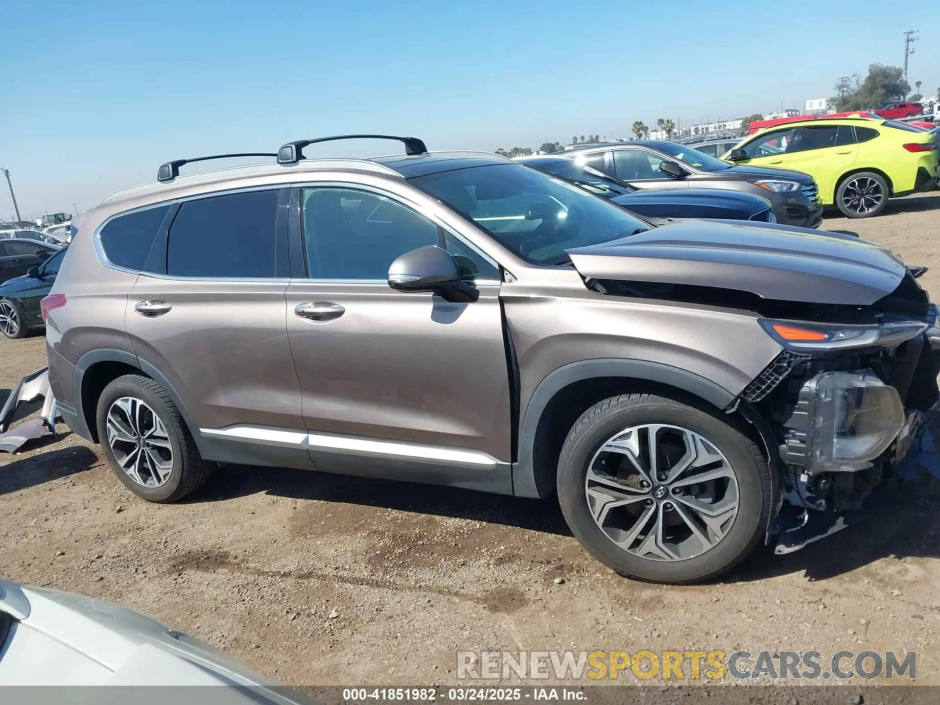 14 Photograph of a damaged car 5NMS33AA2LH216204 HYUNDAI SANTA FE 2020