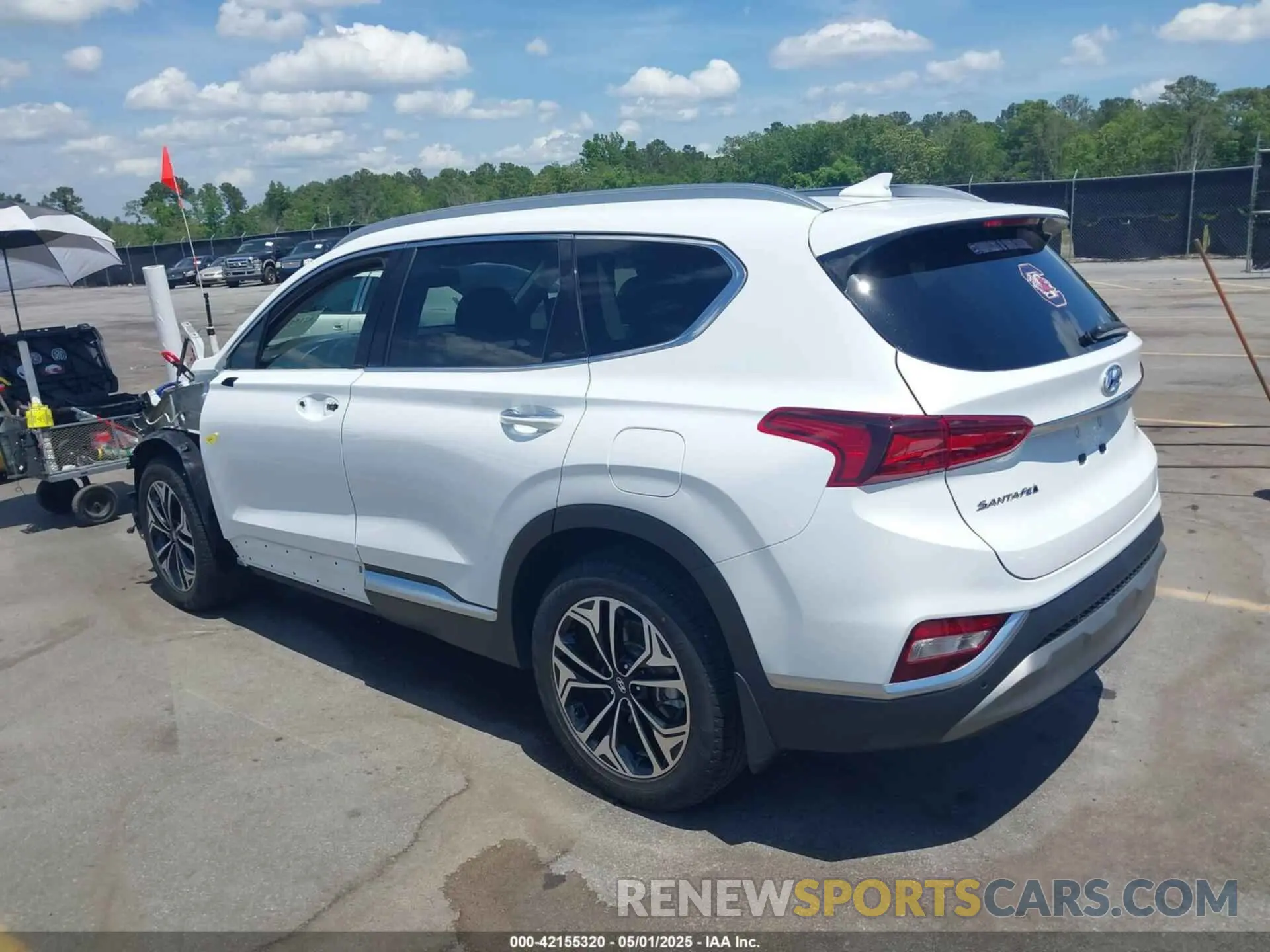 3 Photograph of a damaged car 5NMS33AA2LH294515 HYUNDAI SANTA FE 2020
