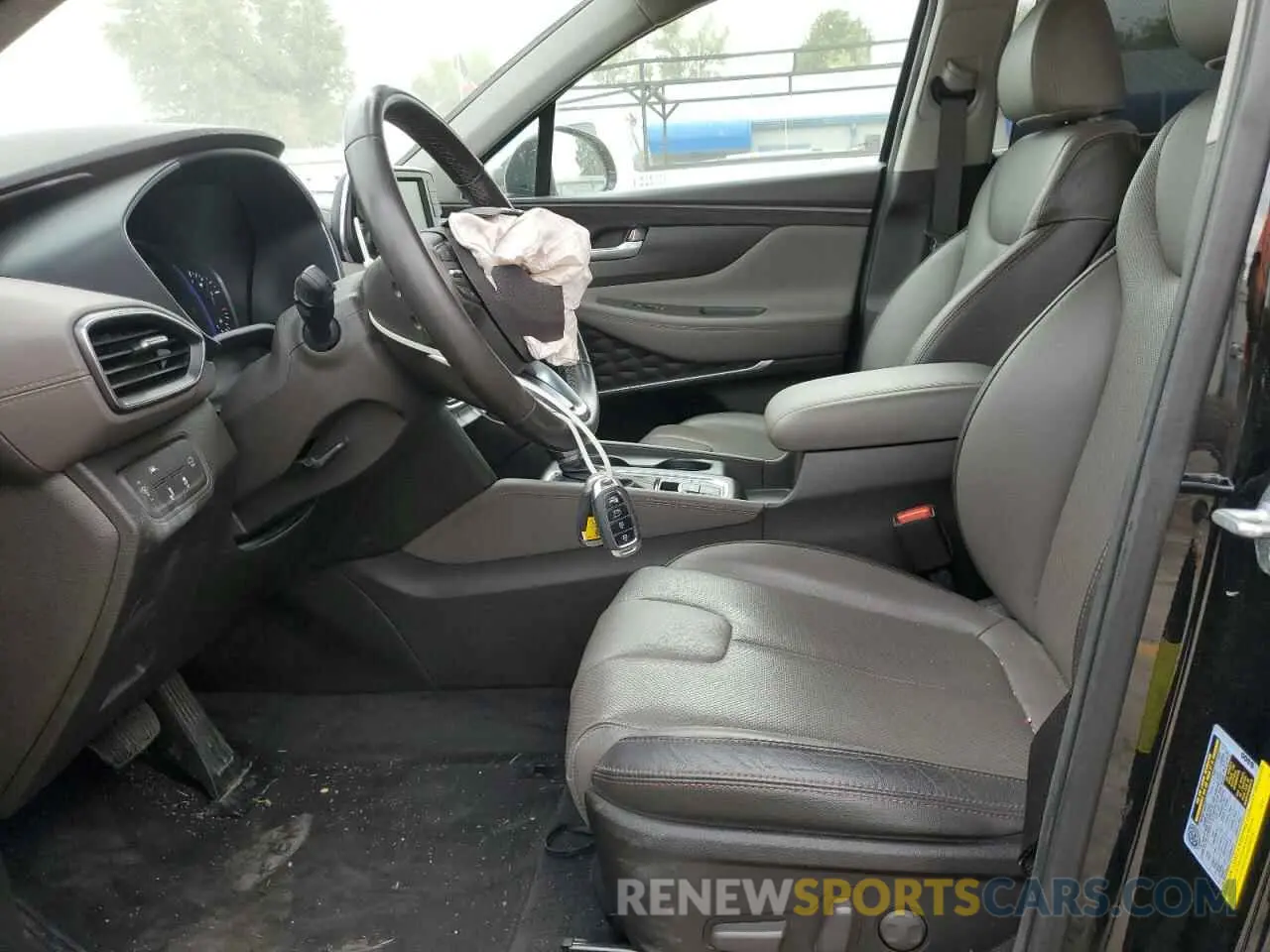 7 Photograph of a damaged car 5NMS33AA3LH304369 HYUNDAI SANTA FE 2020
