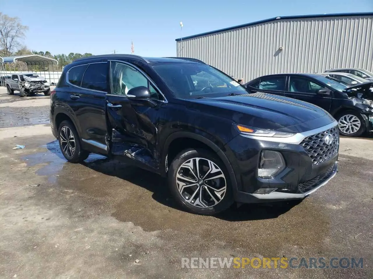 4 Photograph of a damaged car 5NMS33AA6LH218005 HYUNDAI SANTA FE 2020