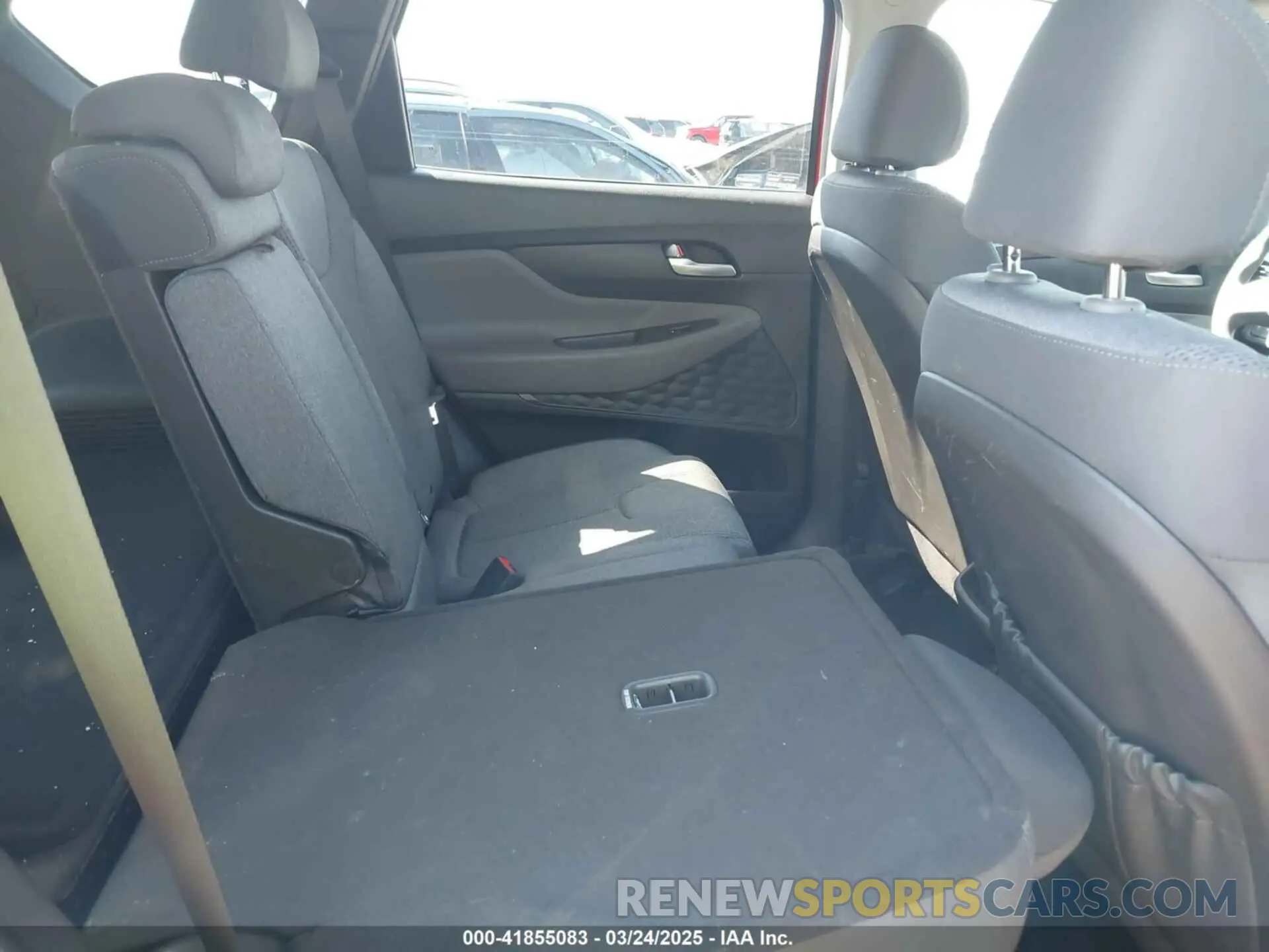 8 Photograph of a damaged car 5NMS33AD0LH229799 HYUNDAI SANTA FE 2020