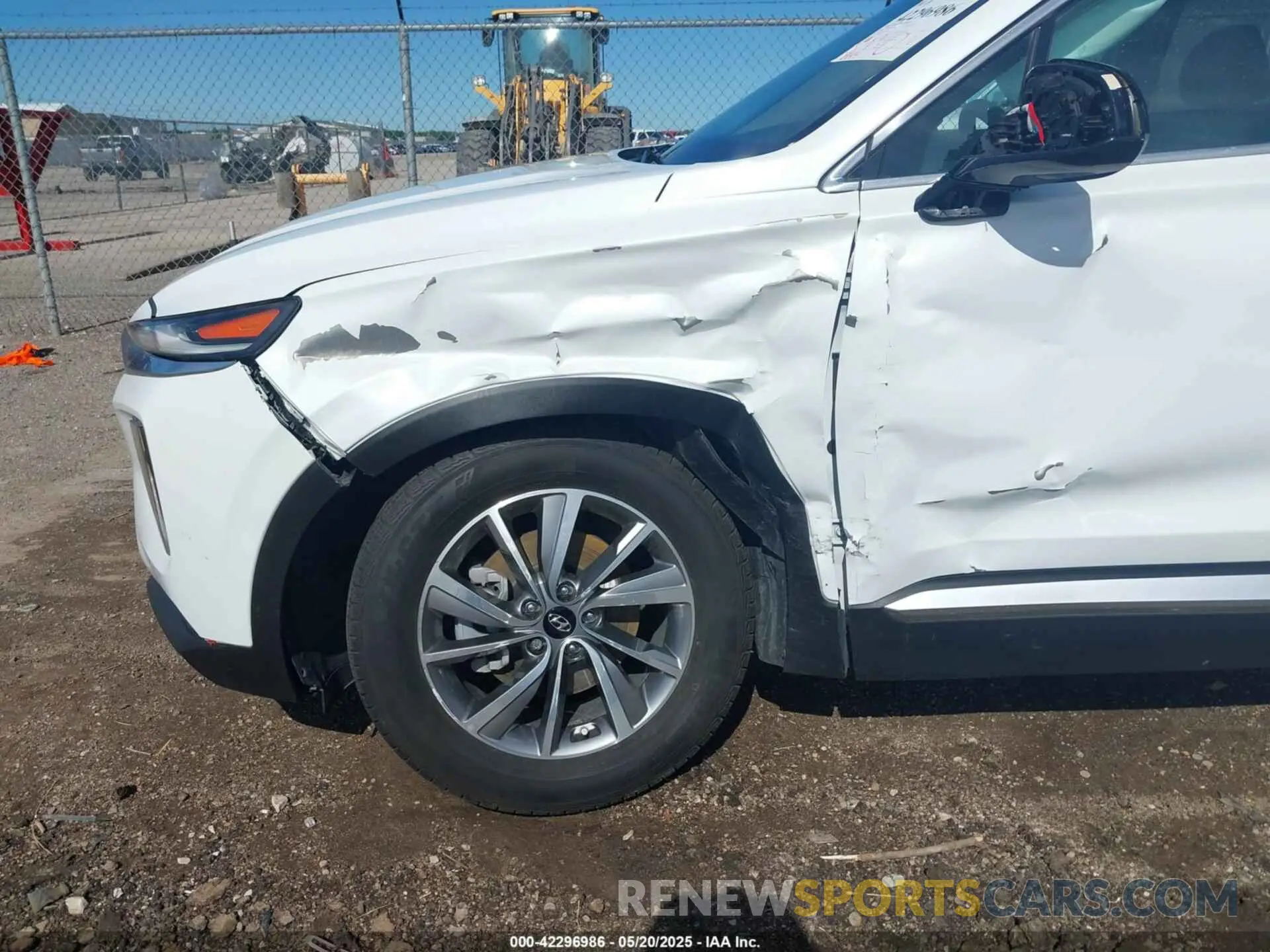 6 Photograph of a damaged car 5NMS33AD0LH235621 HYUNDAI SANTA FE 2020