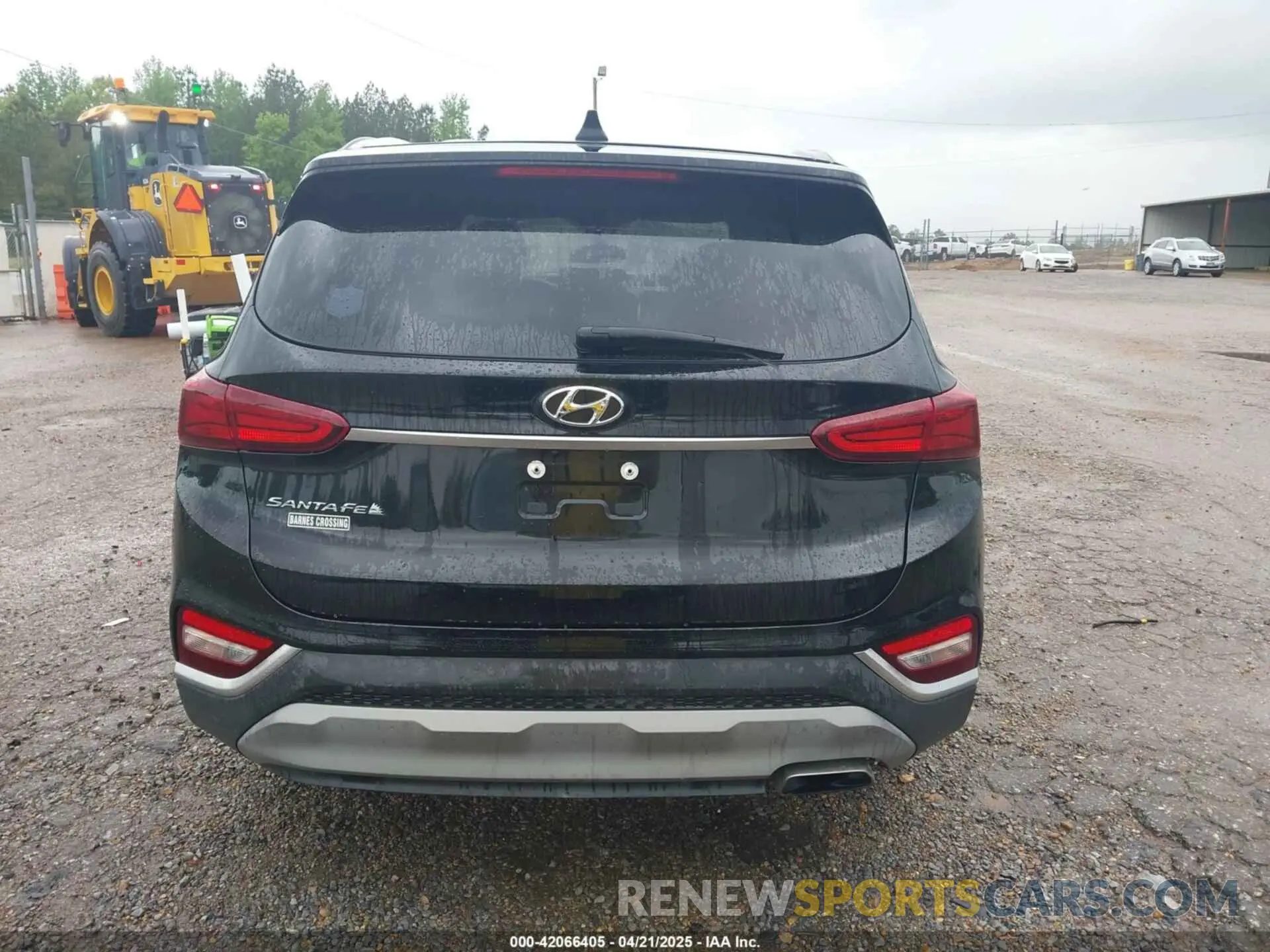 17 Photograph of a damaged car 5NMS33AD0LH243458 HYUNDAI SANTA FE 2020