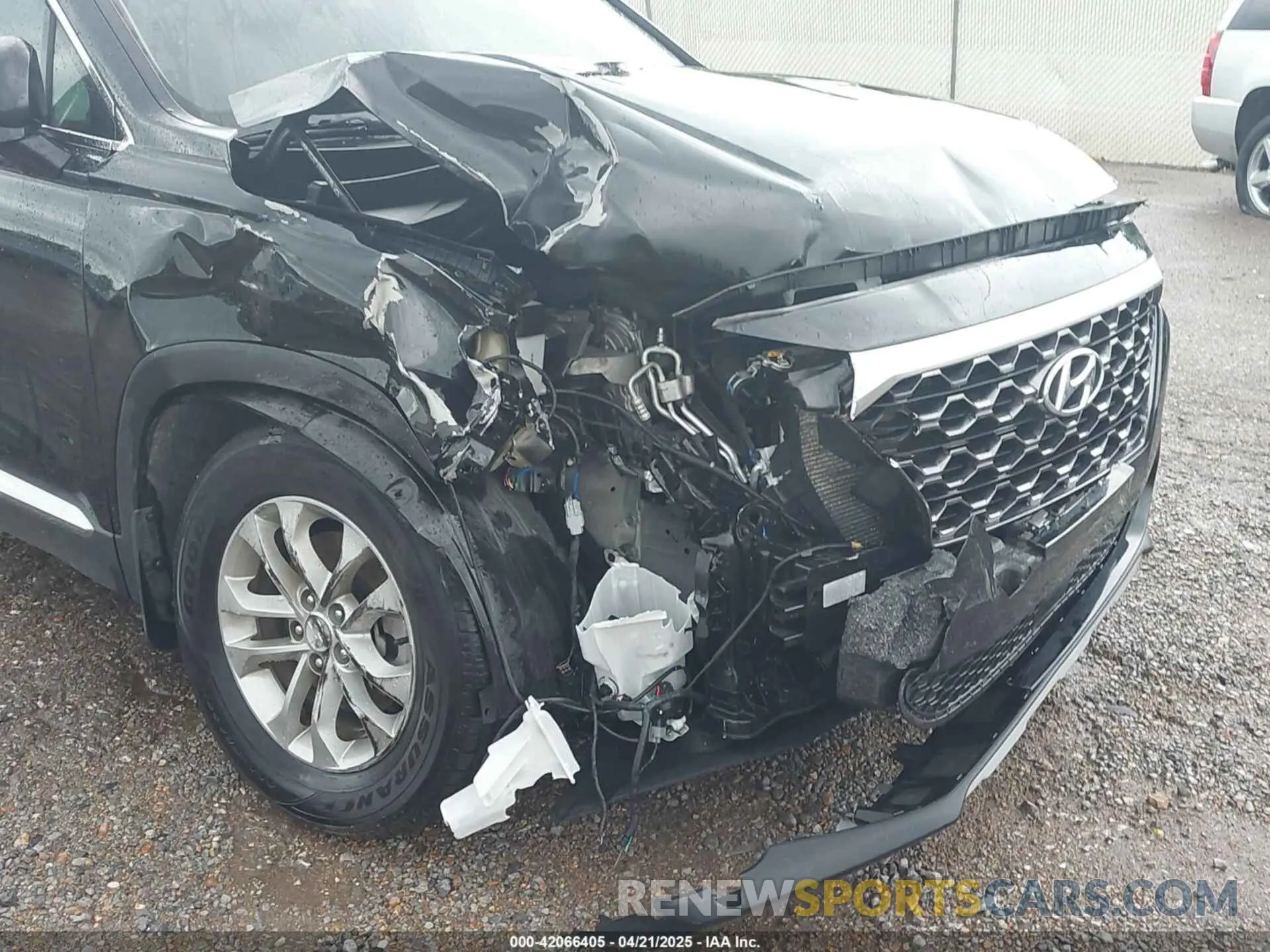 6 Photograph of a damaged car 5NMS33AD0LH243458 HYUNDAI SANTA FE 2020