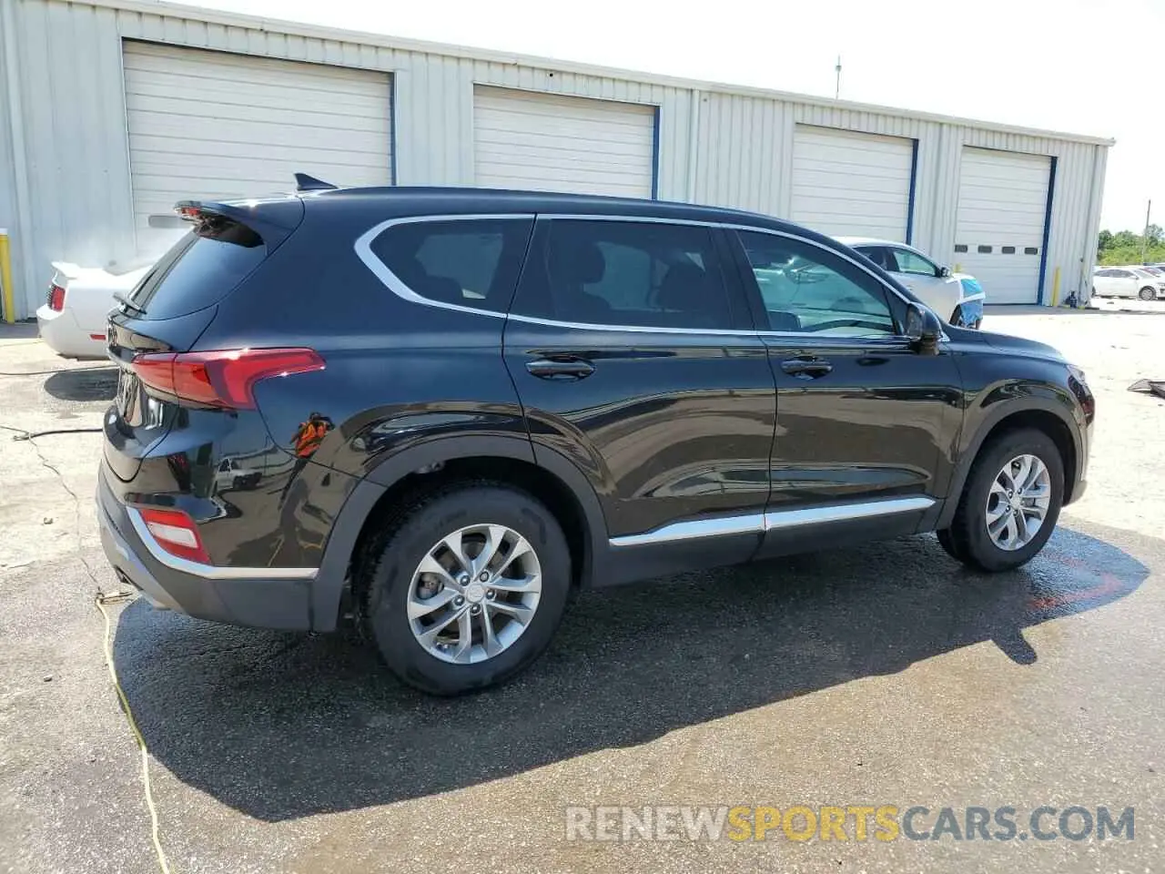 3 Photograph of a damaged car 5NMS33AD0LH298797 HYUNDAI SANTA FE 2020