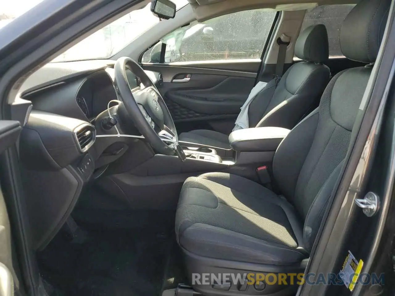 7 Photograph of a damaged car 5NMS33AD1LH173470 HYUNDAI SANTA FE 2020