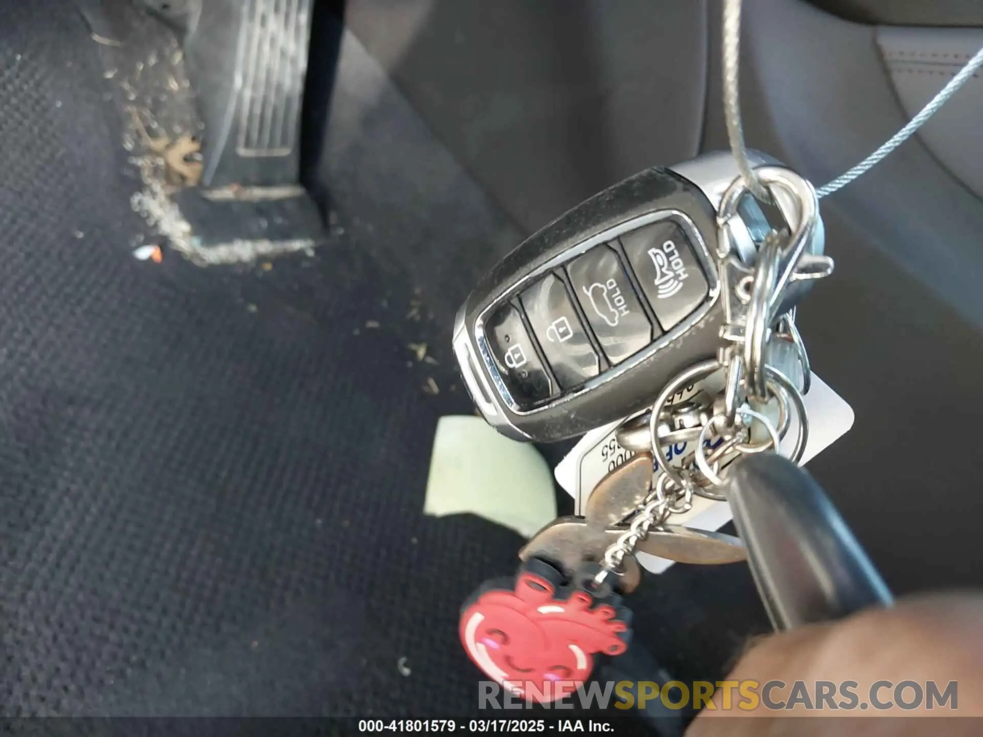 11 Photograph of a damaged car 5NMS33AD2LH210462 HYUNDAI SANTA FE 2020